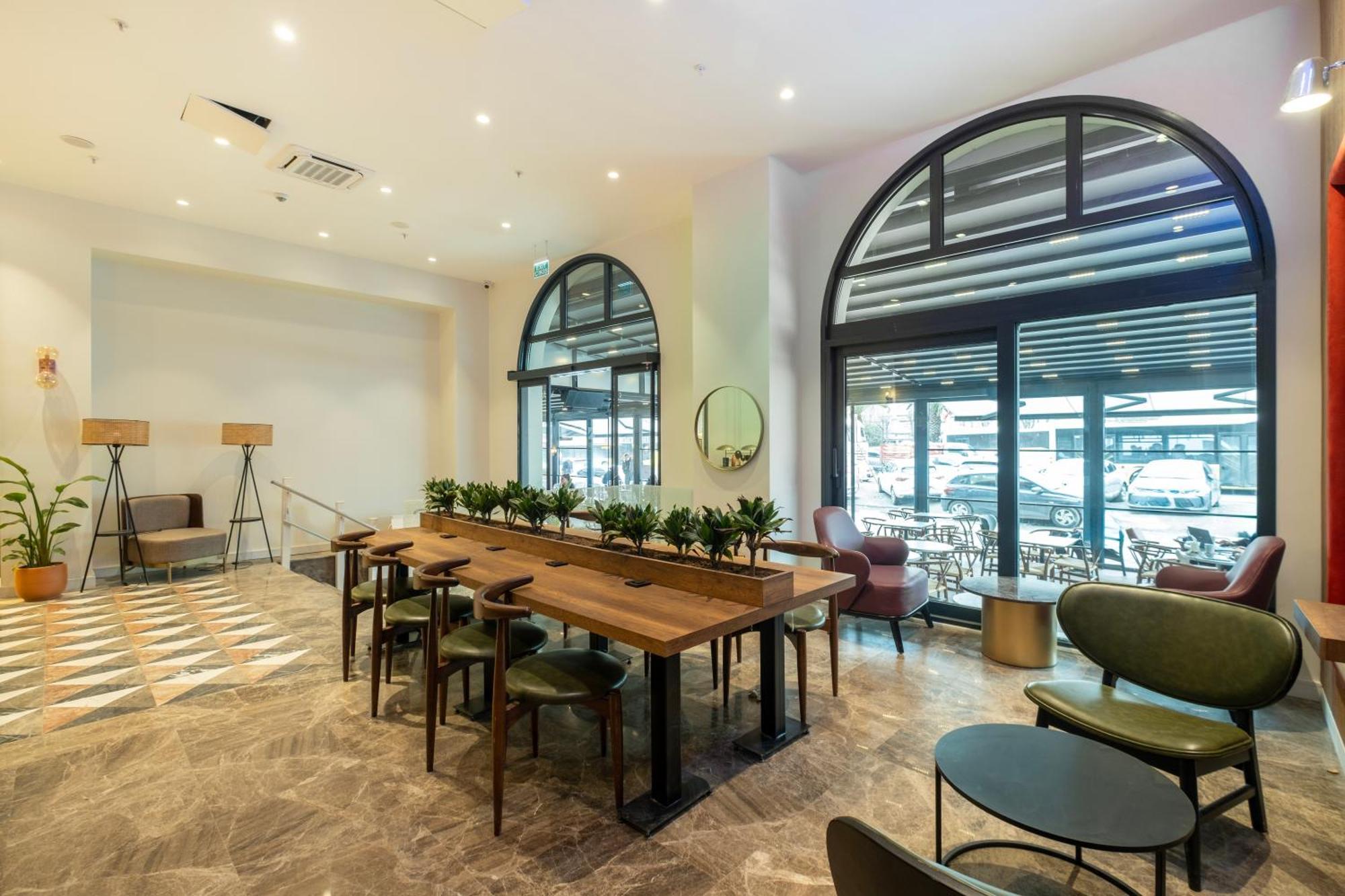 New Old Town Hotel