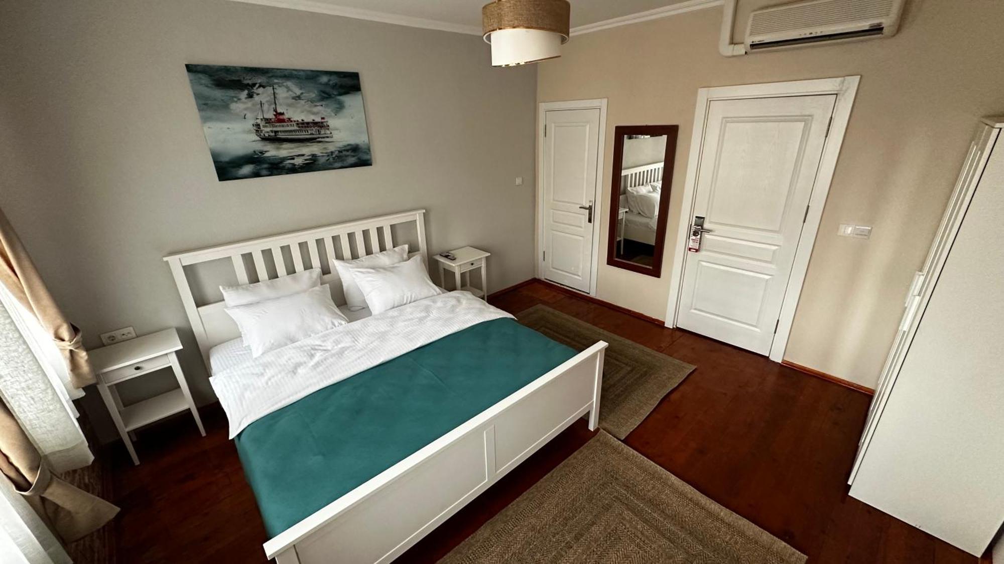 Lia Besiktas Hotel *