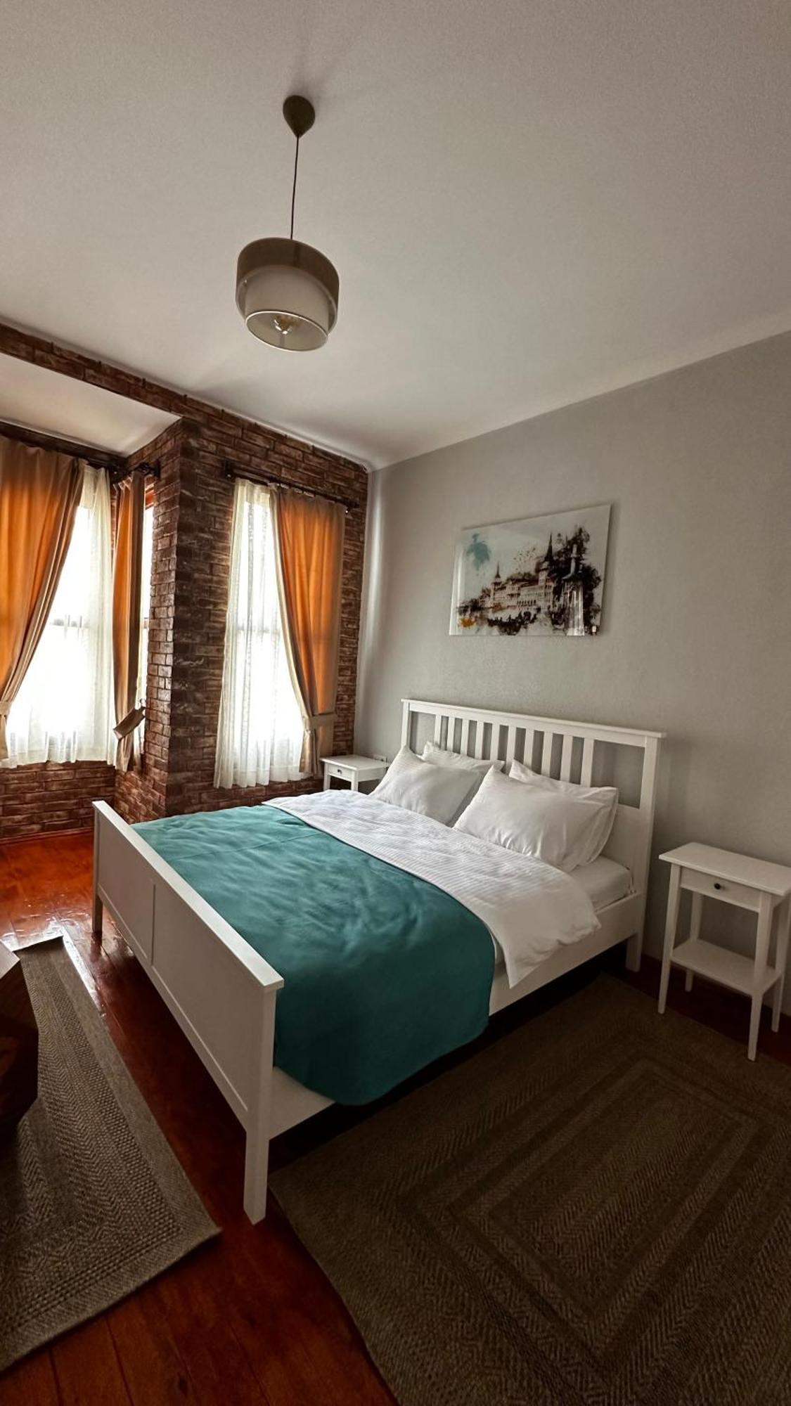 Lia Besiktas Hotel