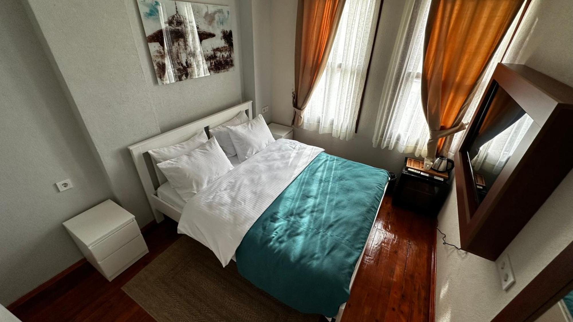 Lia Besiktas Hotel