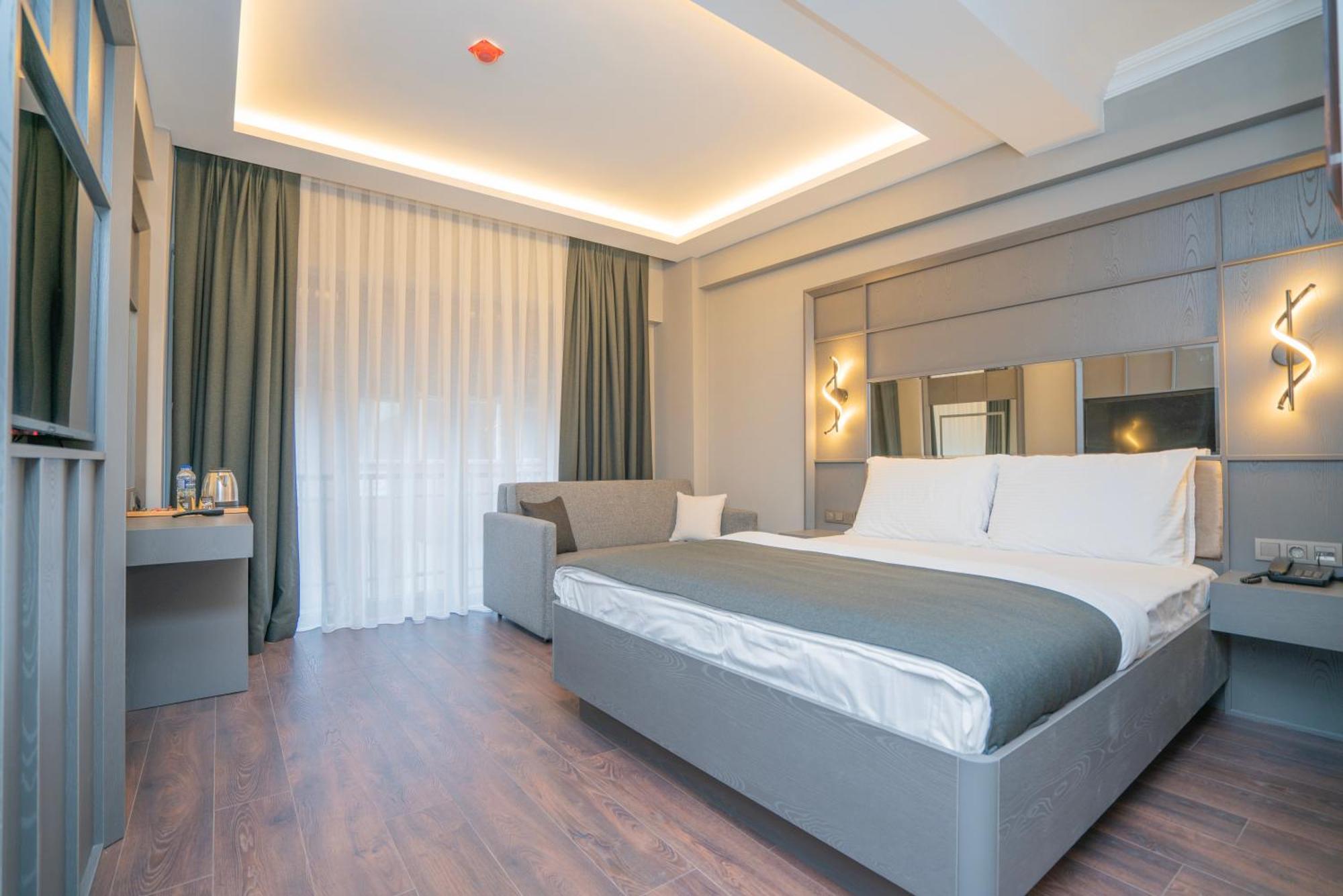 216 Style Hotel