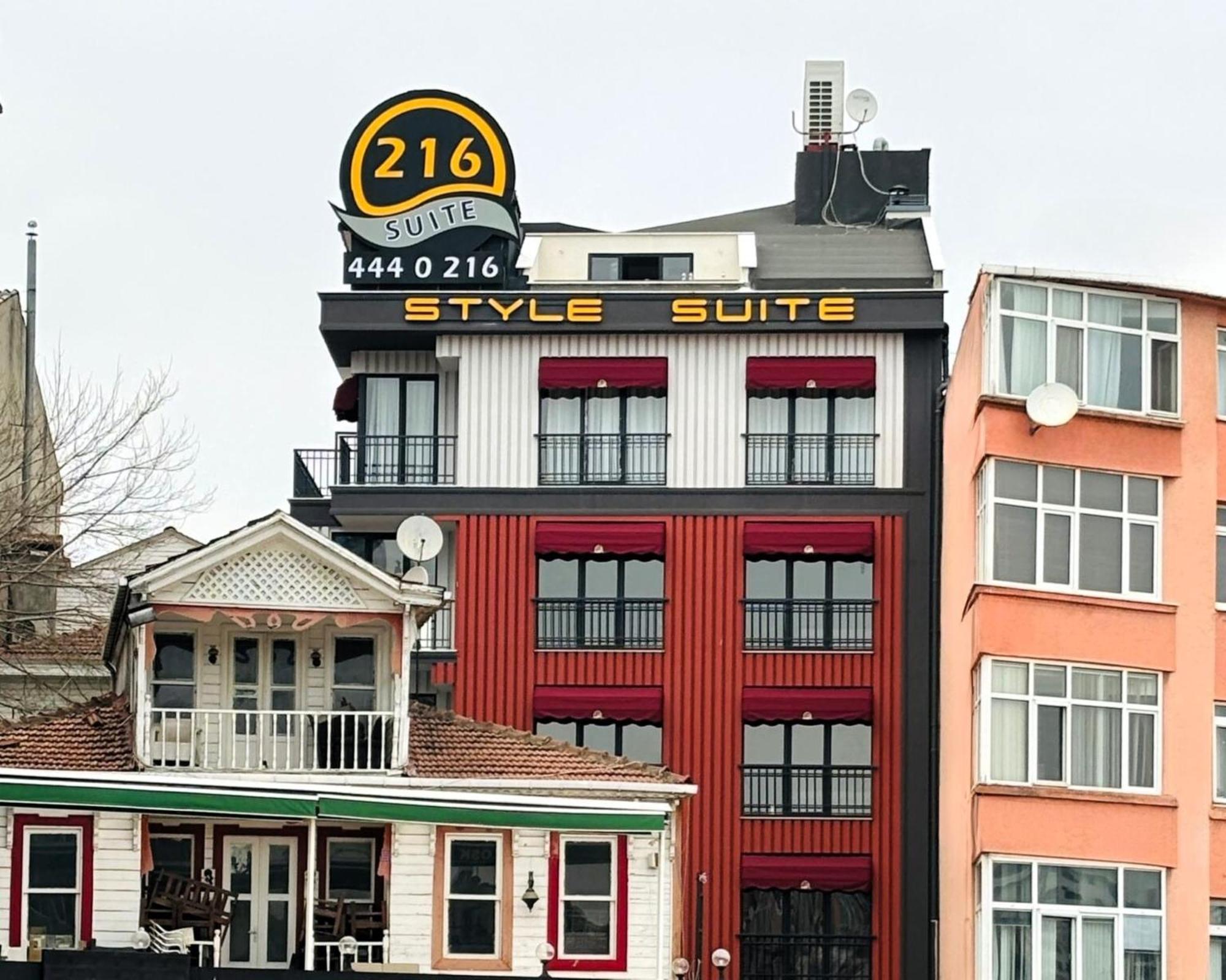 216 Style Hotel 3*
