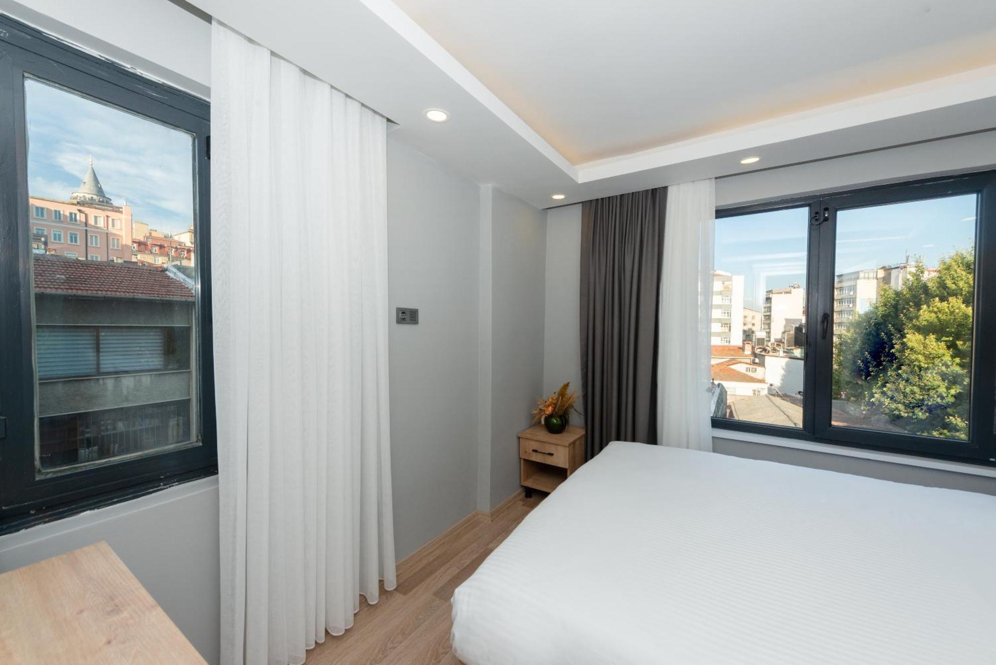 Aparthotel Art Karakoey