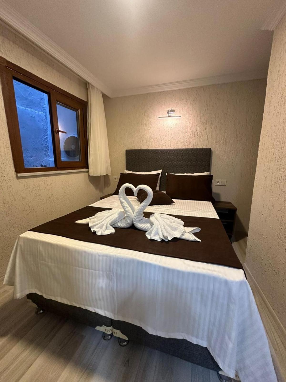 Hotel Ikbal Apart Old Town 3*