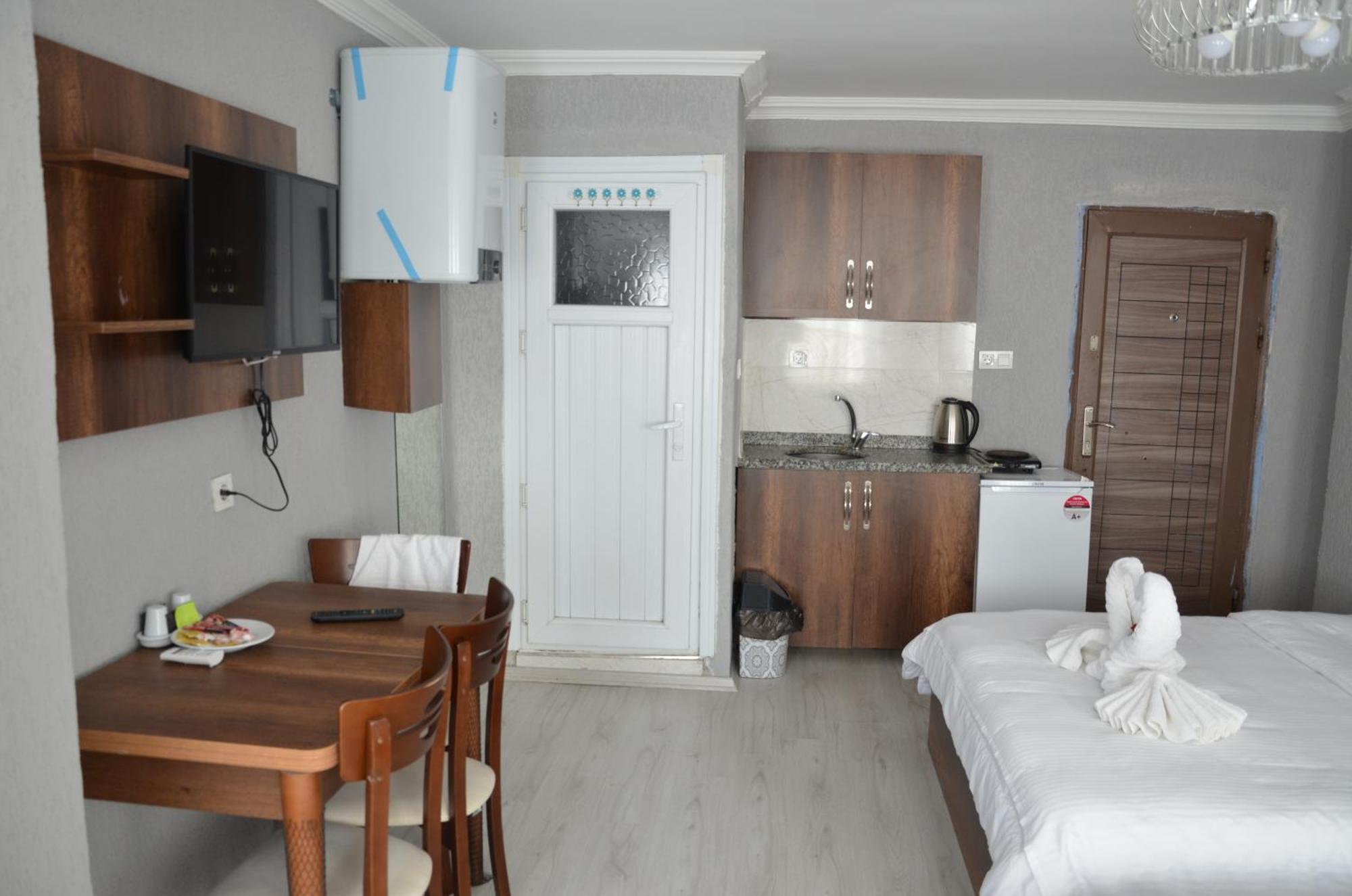 Ikbal Apart Old Town Hotel 3*