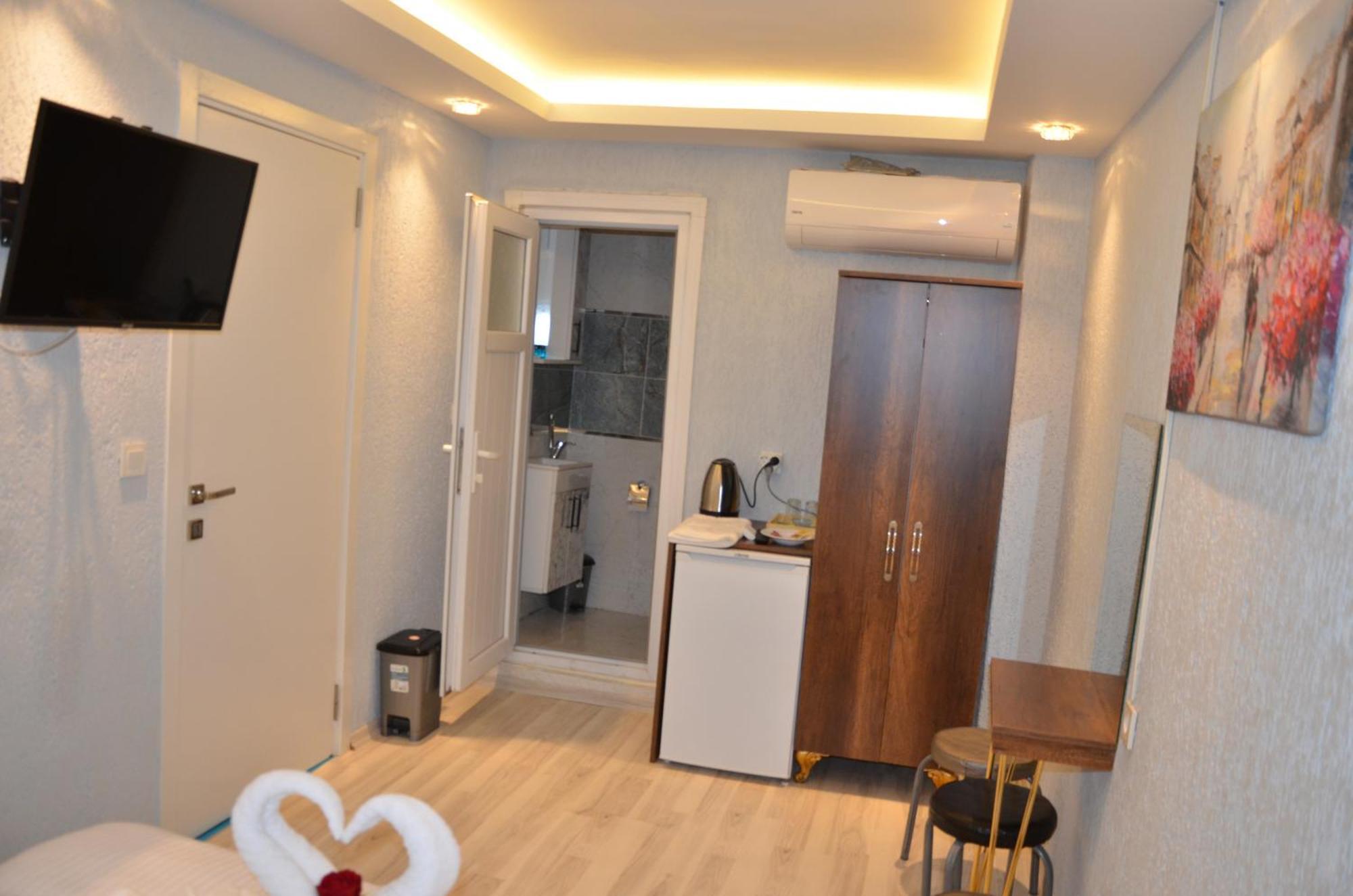 Hotel Ikbal Apart Old Town 3*