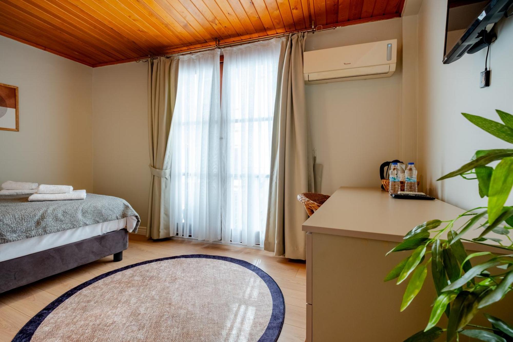 Koala Hotel