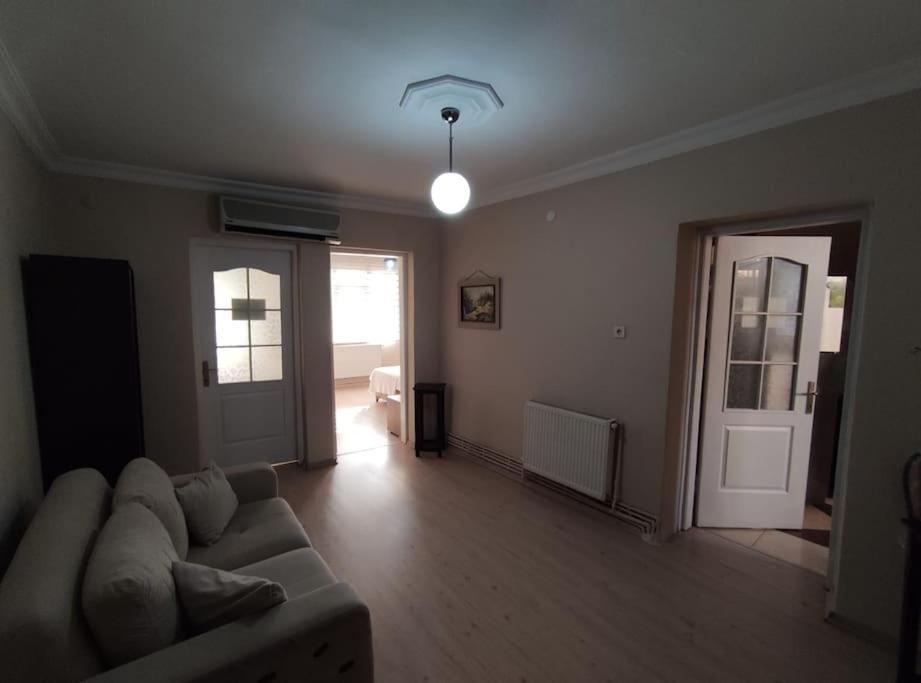 Esenkal 4th Floor Apartment Istanbul