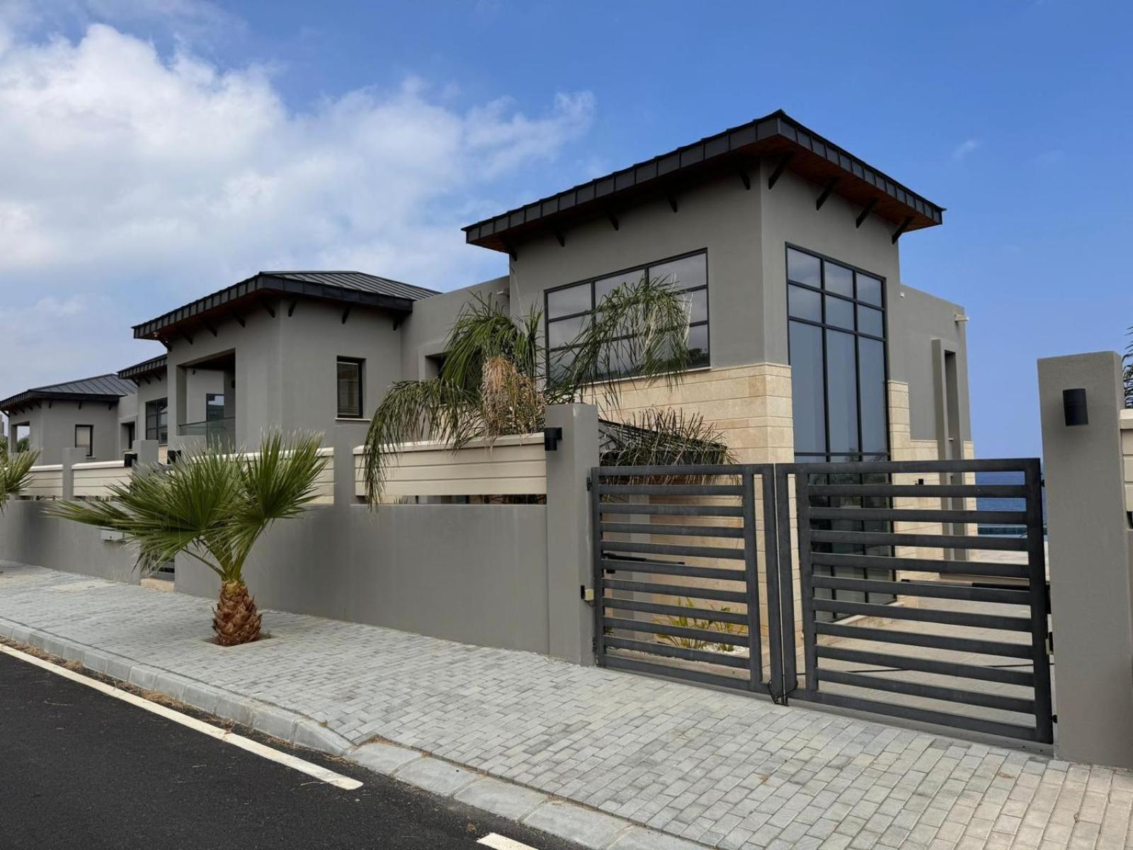 Suat Villa *