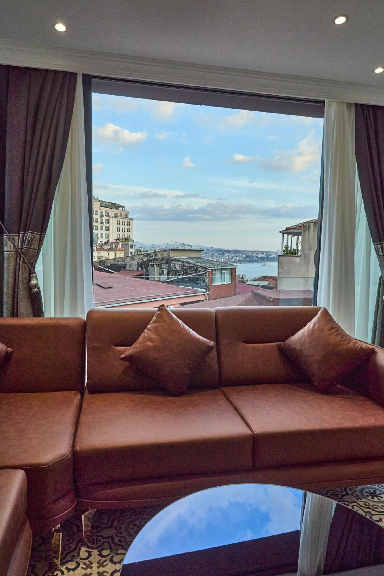Hotel By Aydin *
