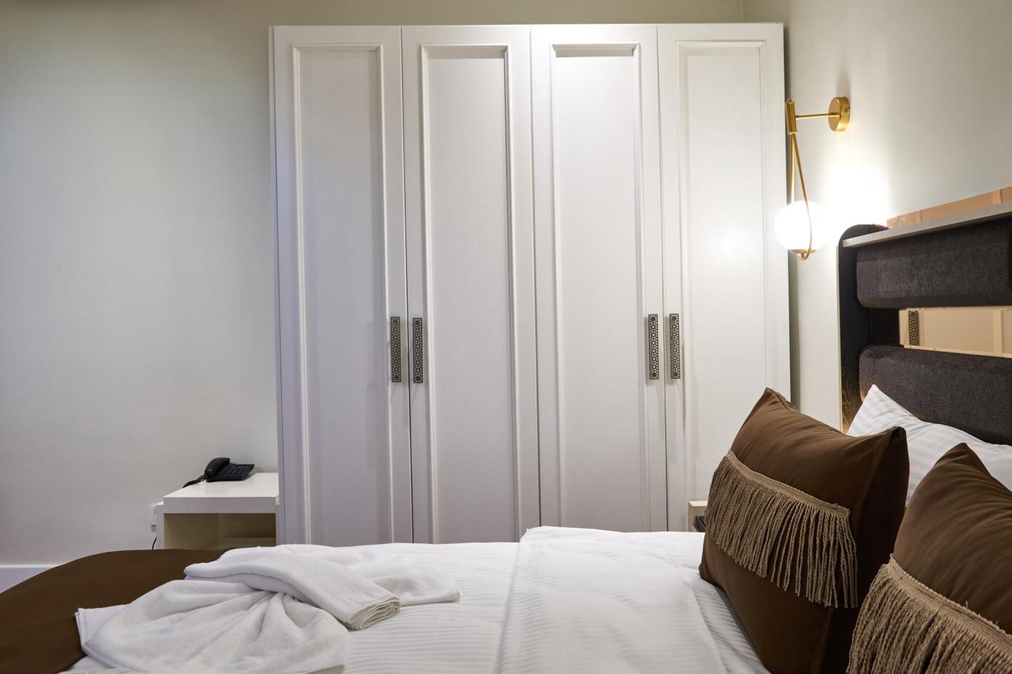 By Aydin Hotel