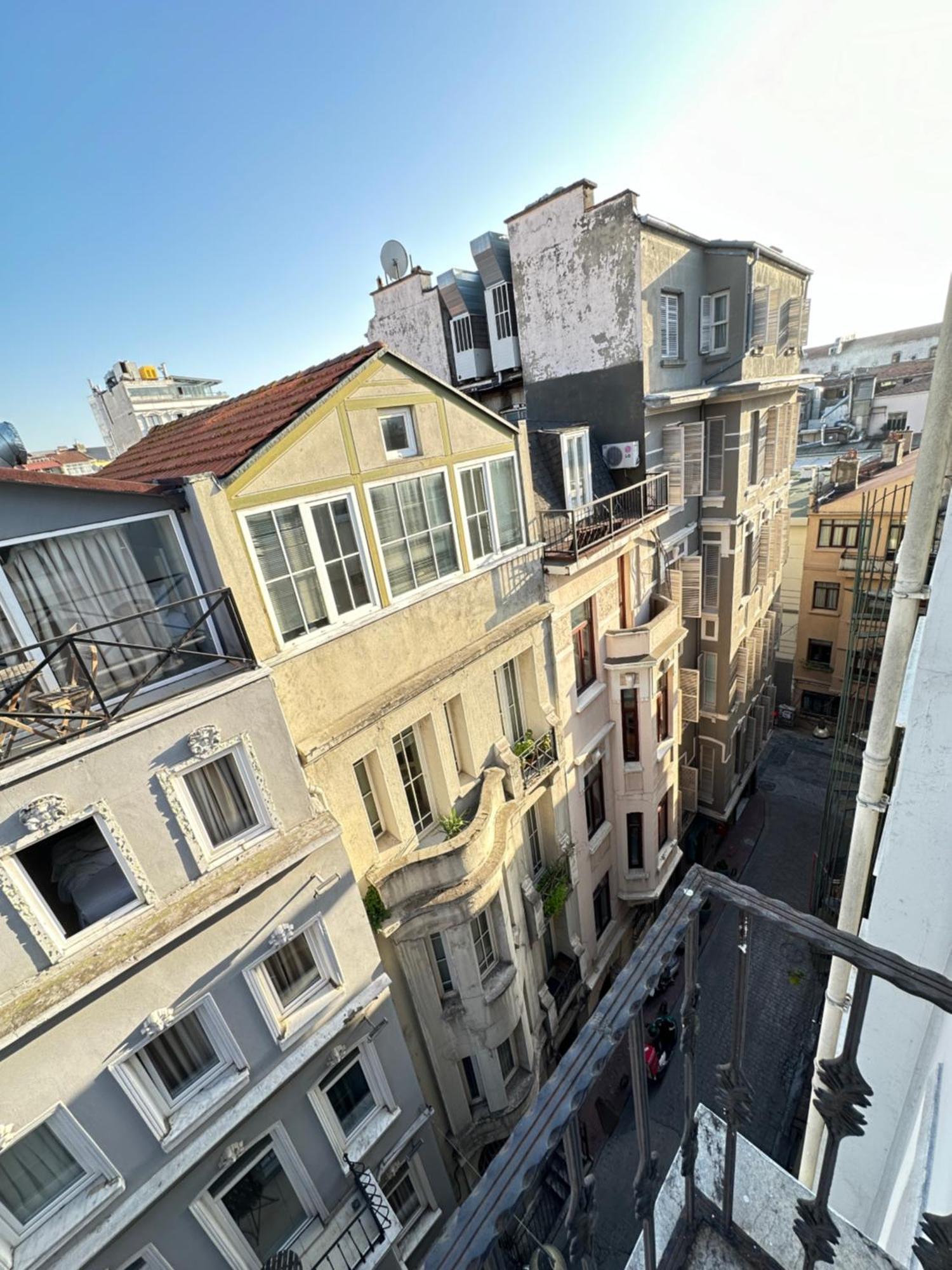 Hotel Taxim Alyon