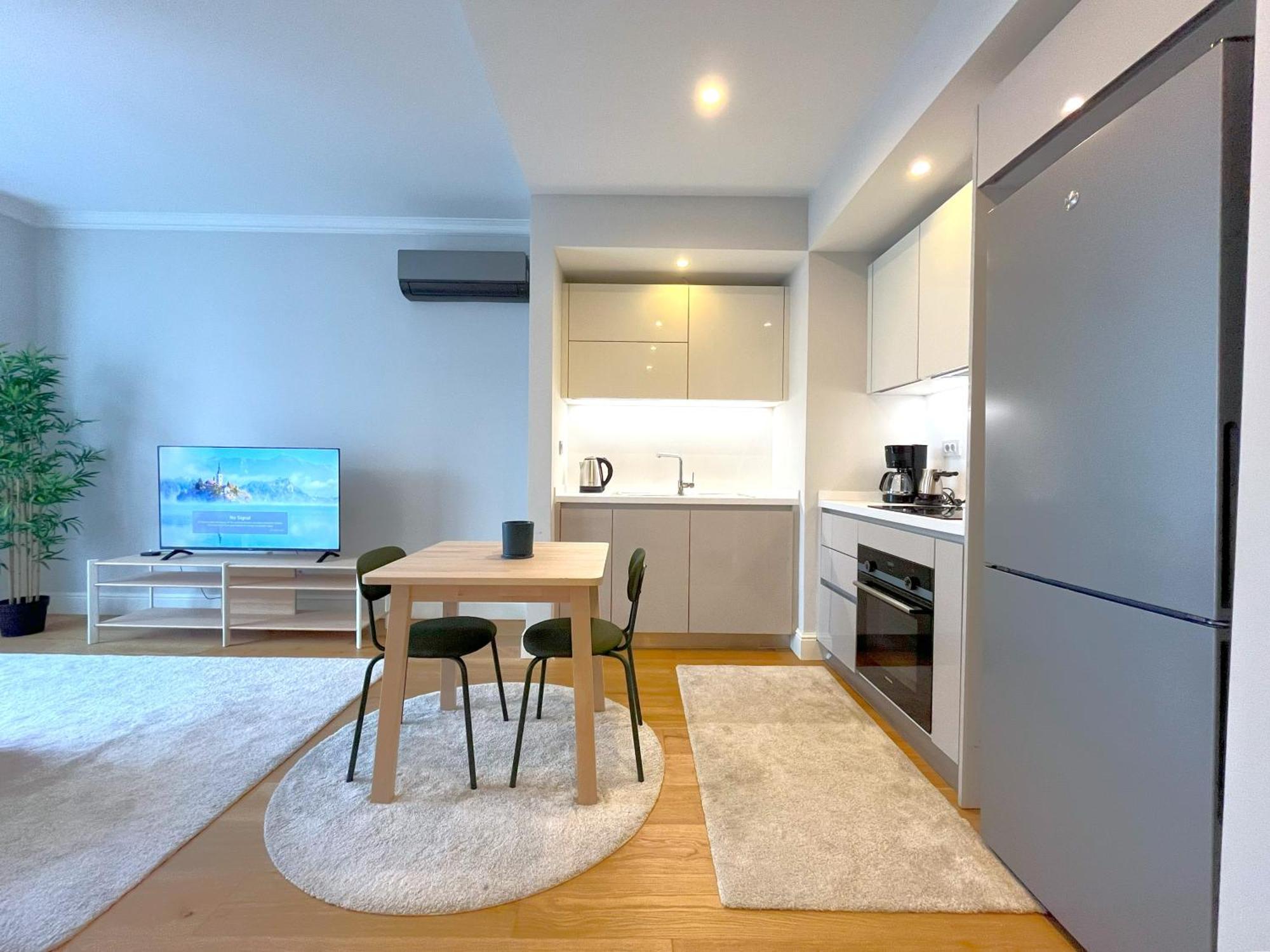 Apartment Taksim 360