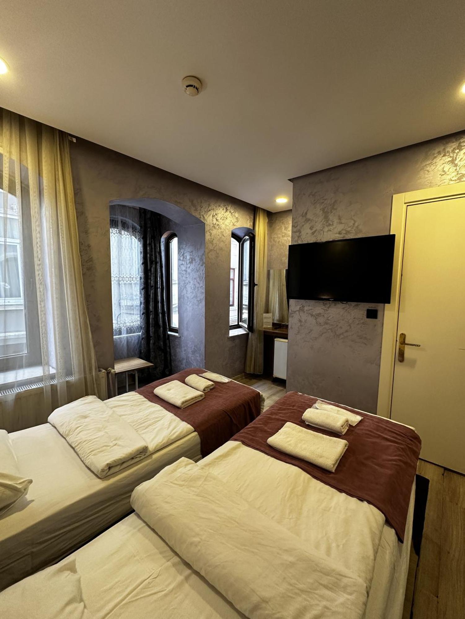 Hotel Taxim Alyon 3*