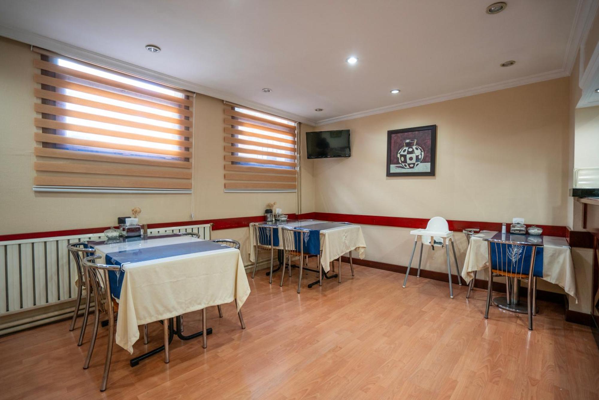 Grand Reis Hotel