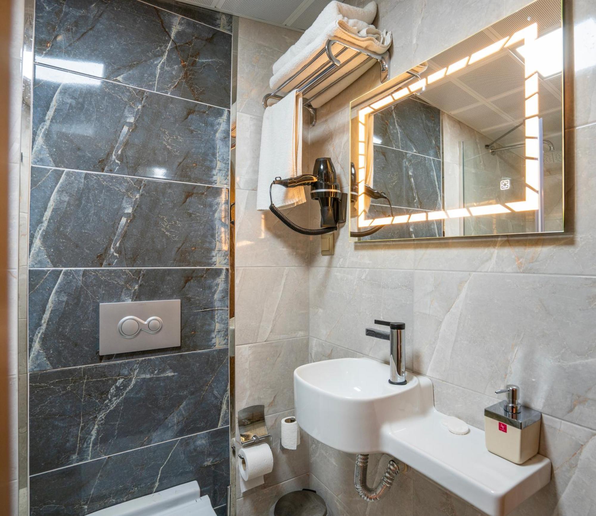 Grand Reis Otel 2*