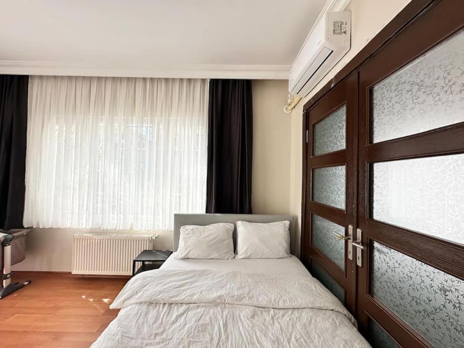 New Comfy Flat, 4br, 4acs, Taksim Apartment