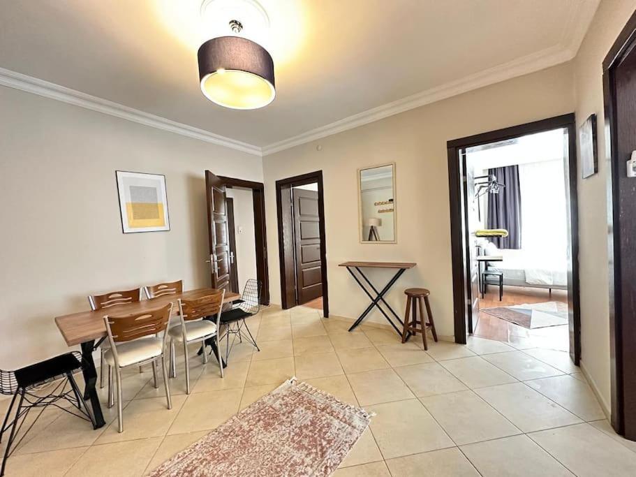 New Comfy Flat, 4br, 4acs, Taksim