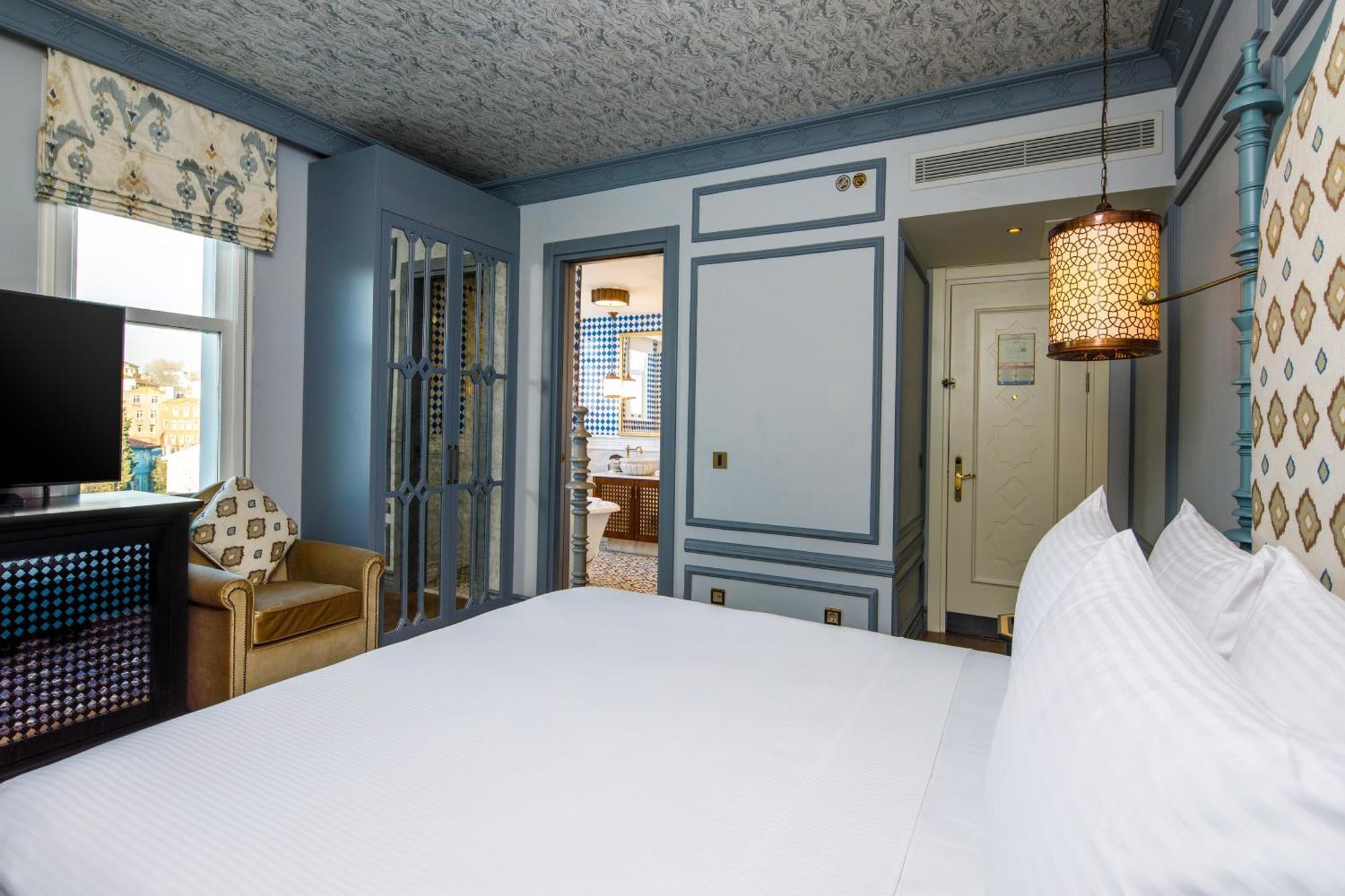 Hagia Sofia Mansions Istanbul, Curio Collection By Hilton Hotel Istanbul