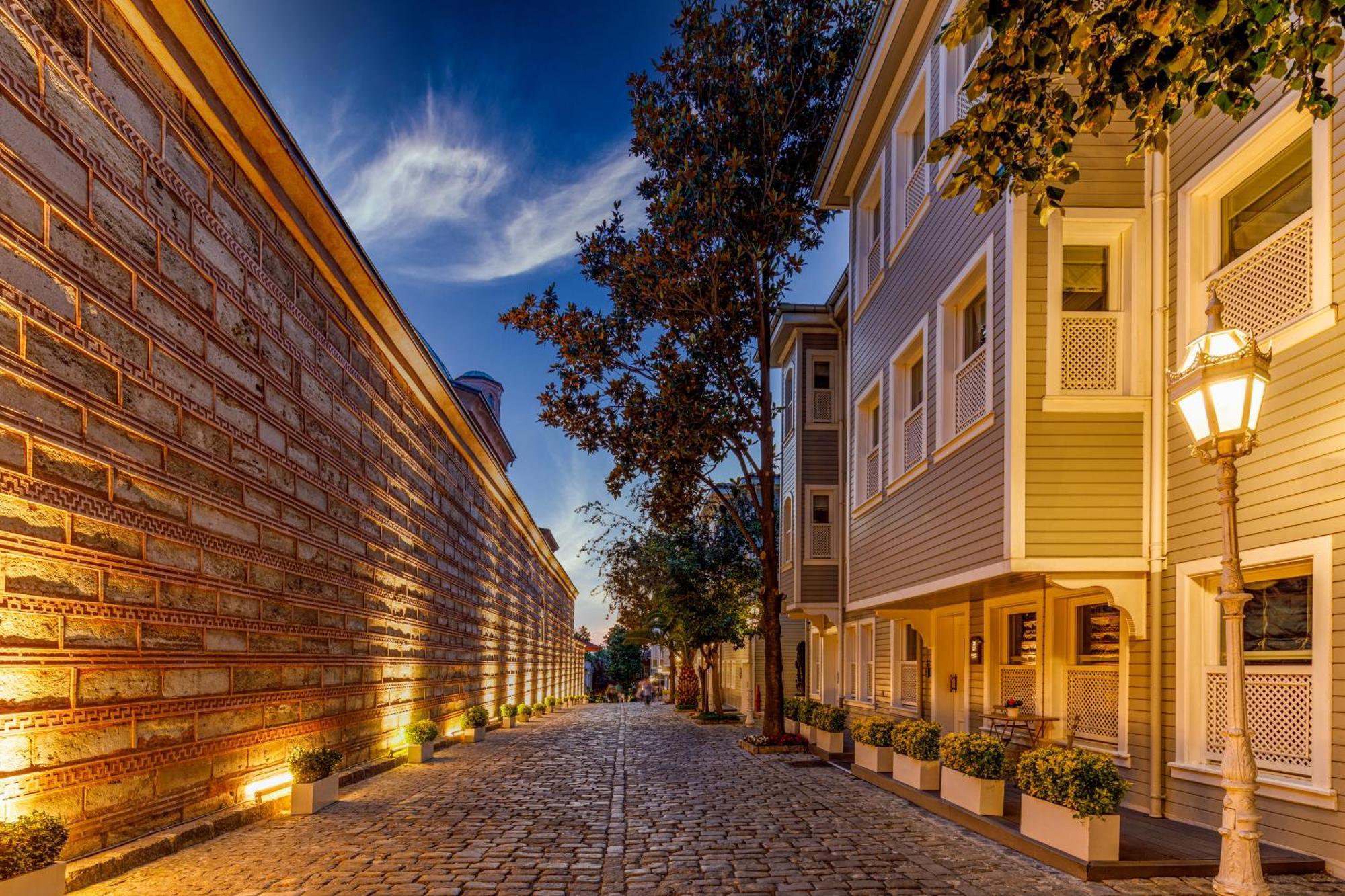 Hagia Sofia Mansions Istanbul, Curio Collection By Hilton 5* Istanbul