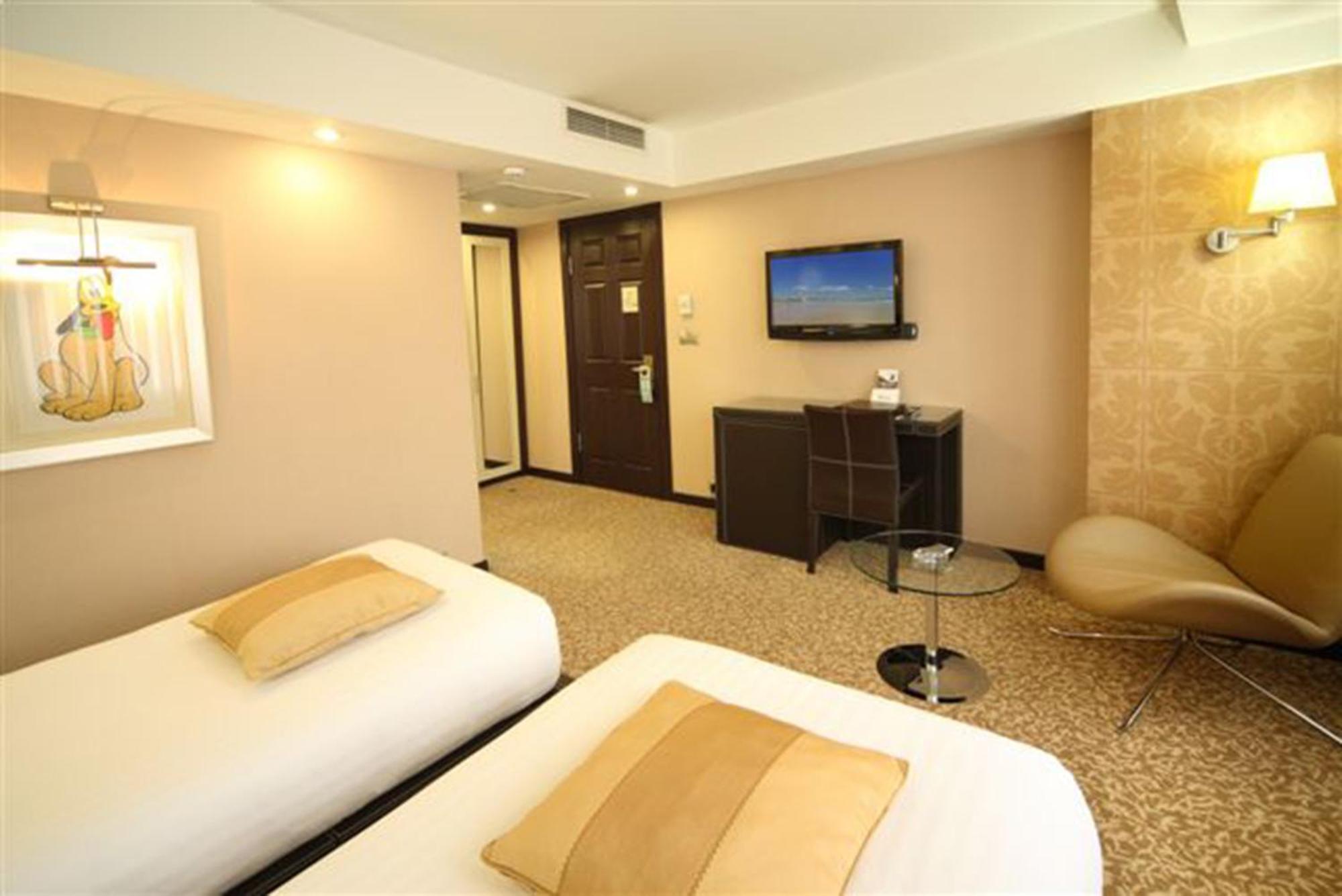 Otel Cartoon