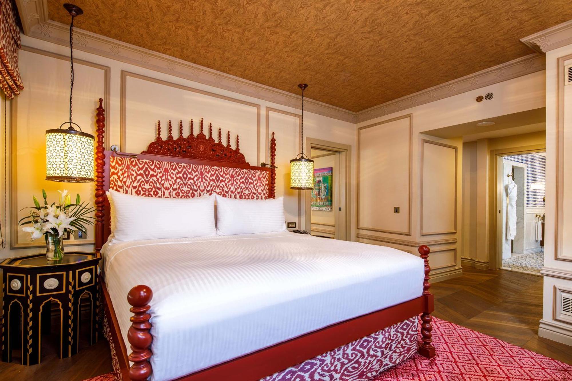 Hagia Sofia Mansions Istanbul, Curio Collection By Hilton Hotel Istanbul