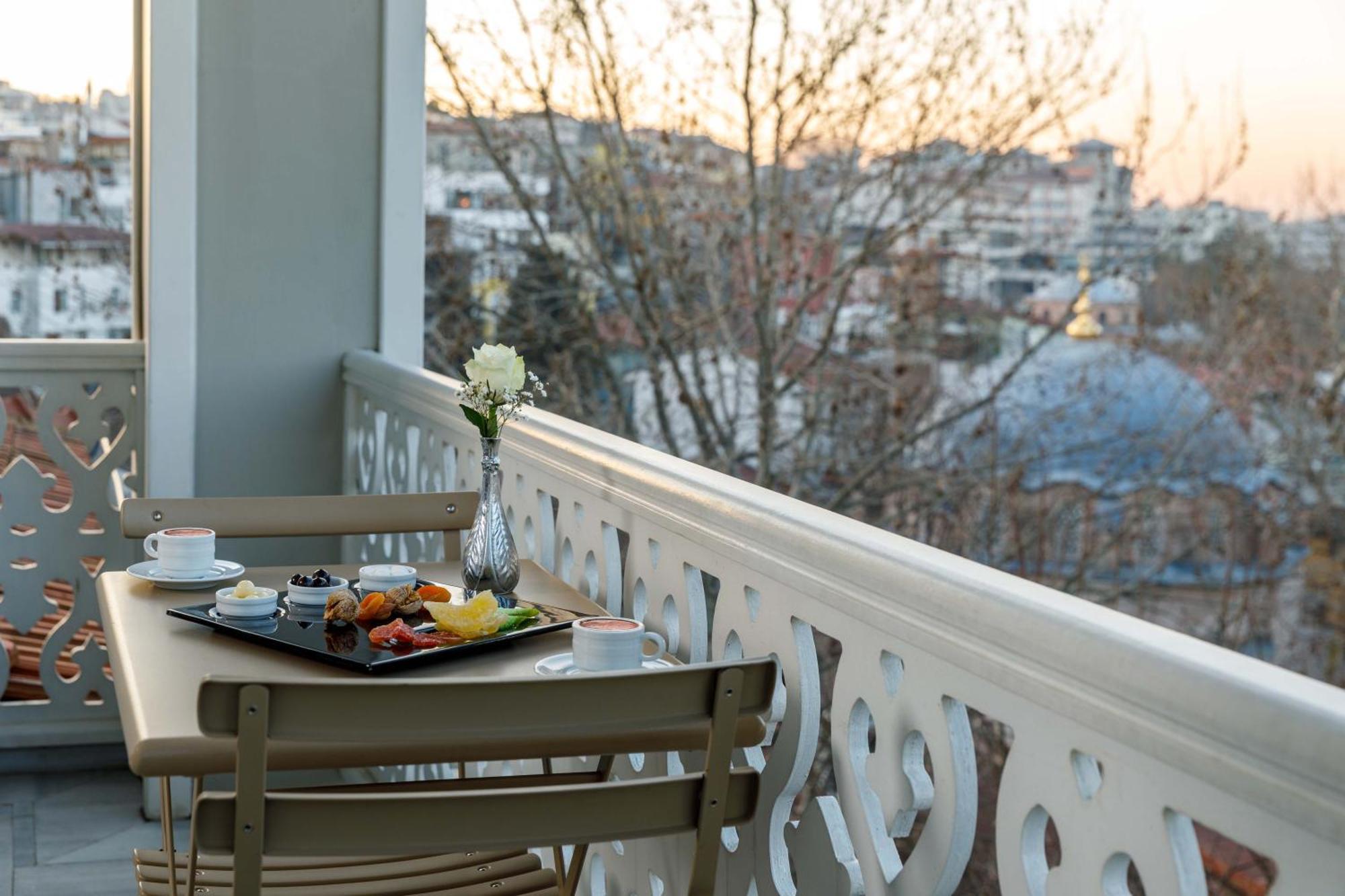 Hagia Sofia Mansions Istanbul, Curio Collection By Hilton 5* Istanbul