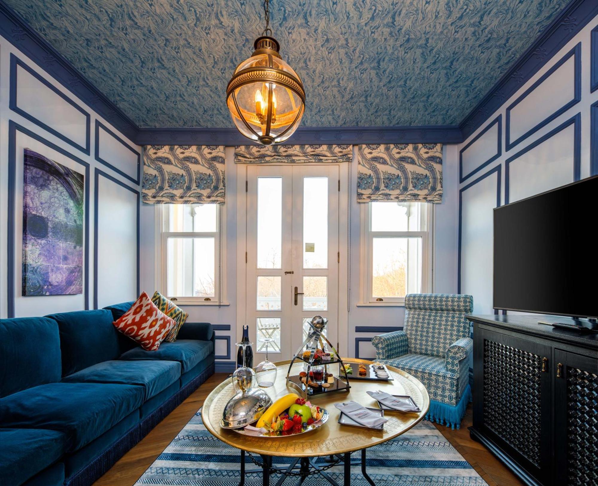 Hagia Sofia Mansions Istanbul, Curio Collection By Hilton