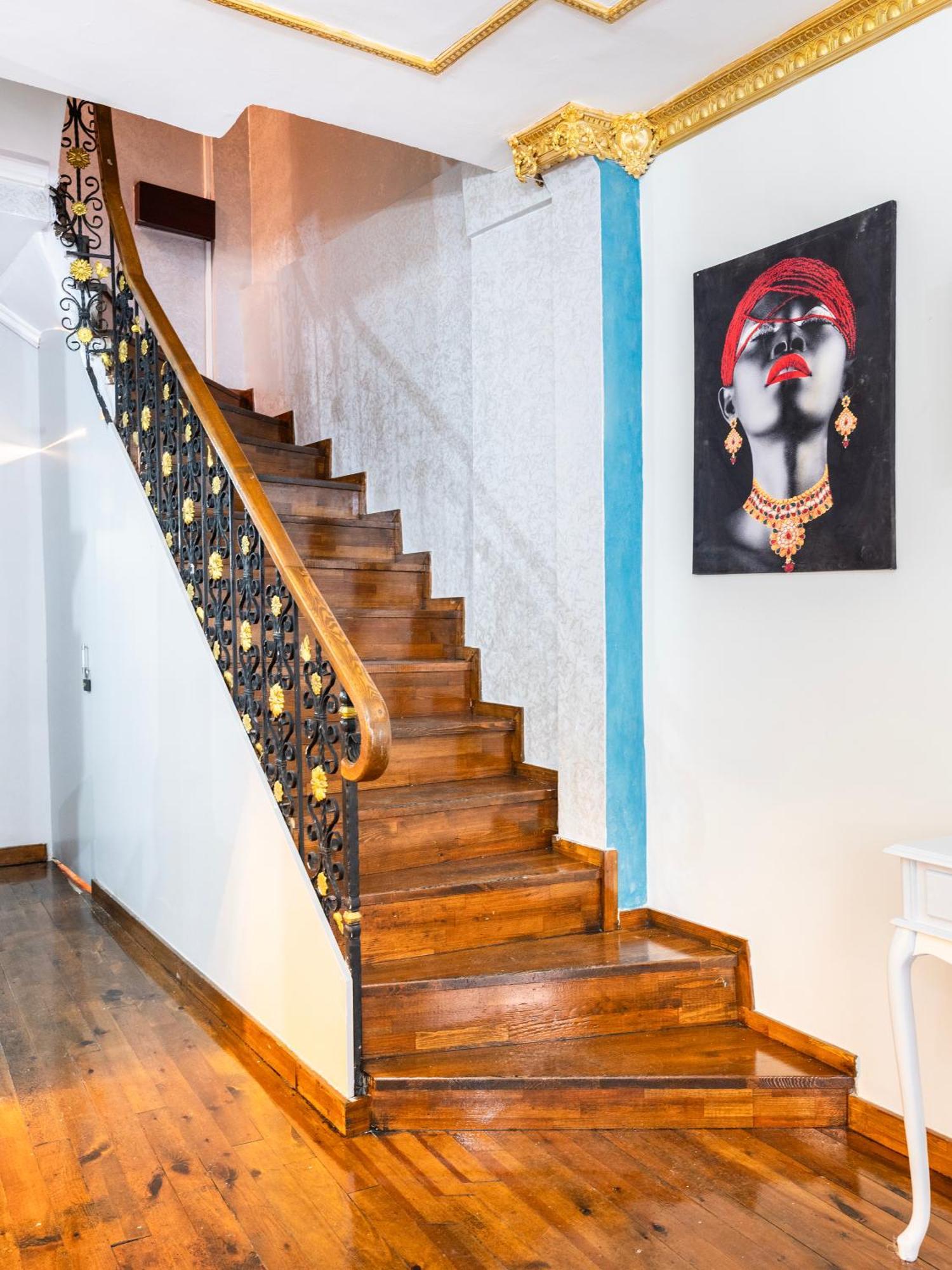 Taksim Dora Bed & Breakfast Istanbul