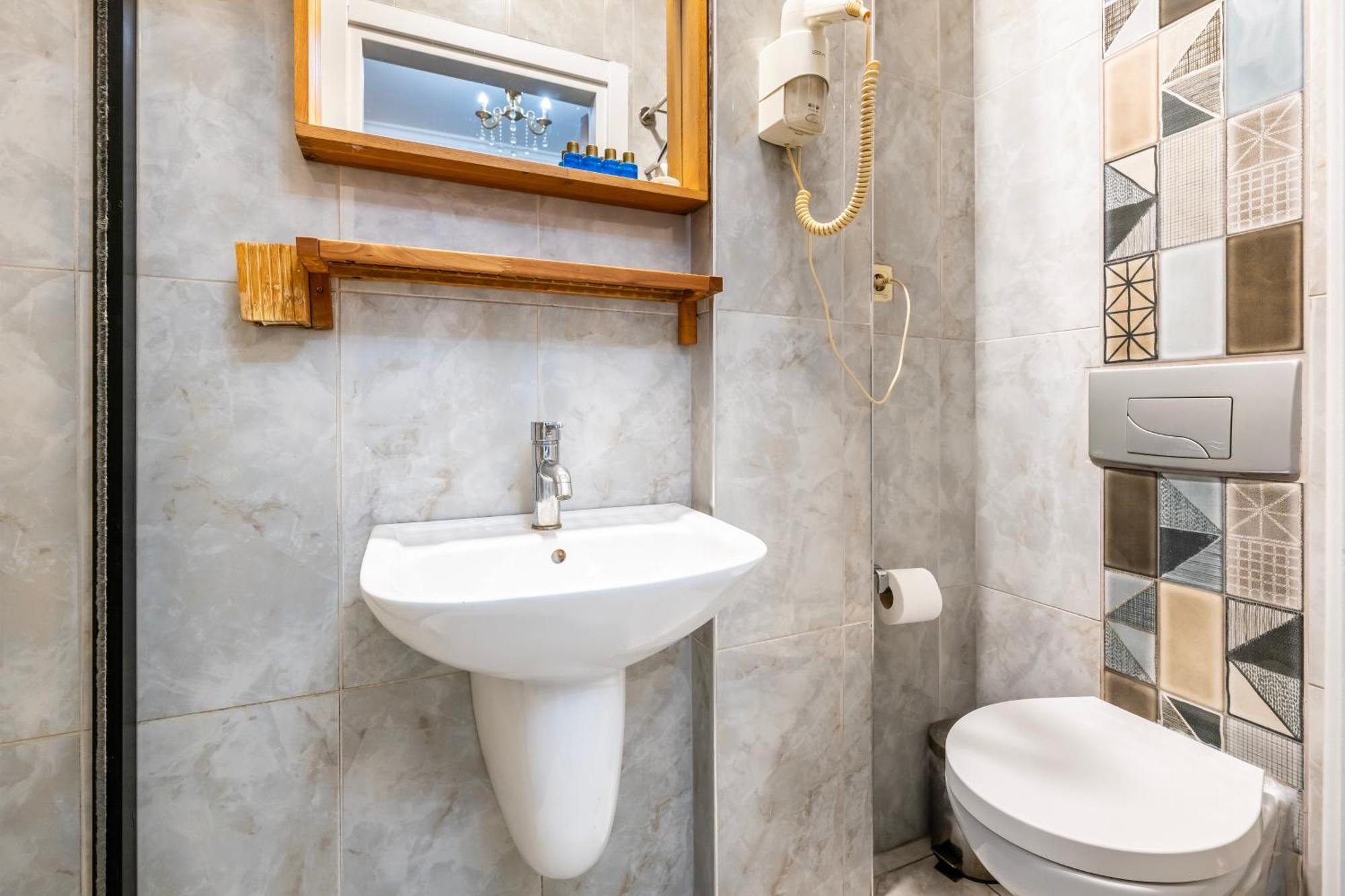 Taksim Dora Bed & Breakfast