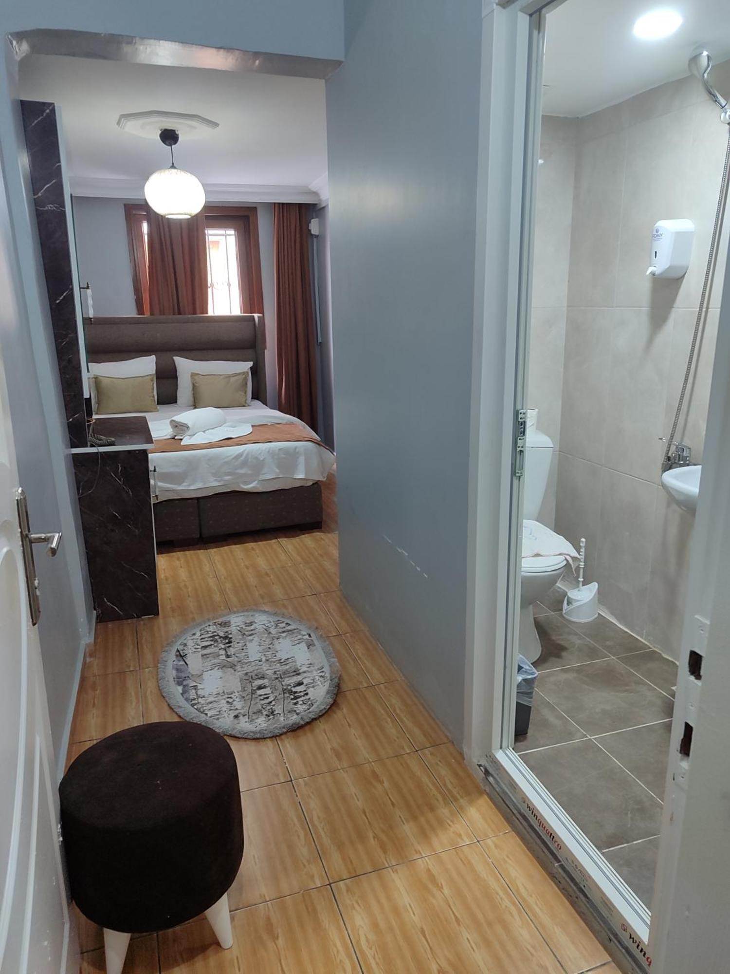 Sur1 Aparthotel *
