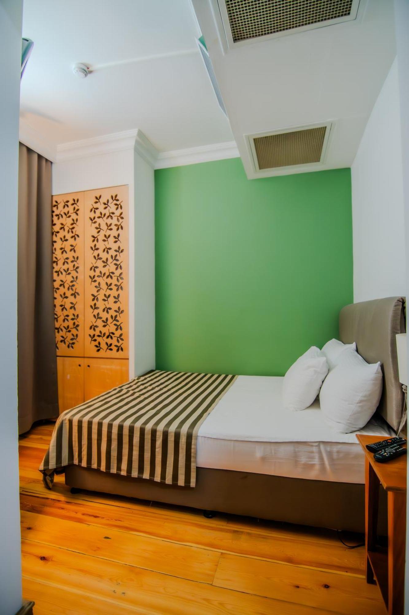 No11 & 4* Istanbul