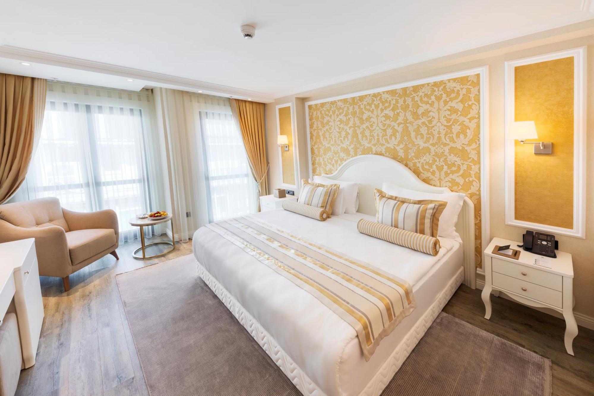 Hallmark & Otel 4*