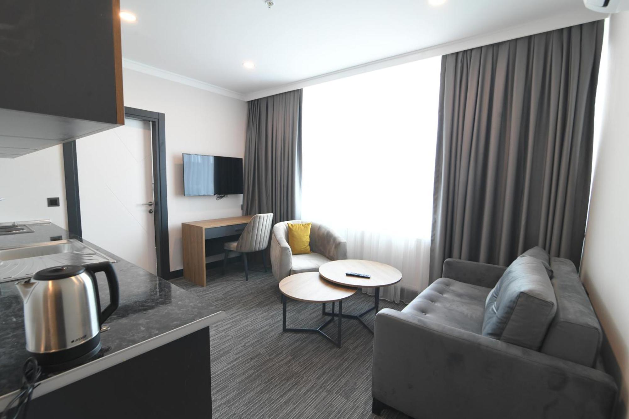 Home Plus Hotel Hotel 3*