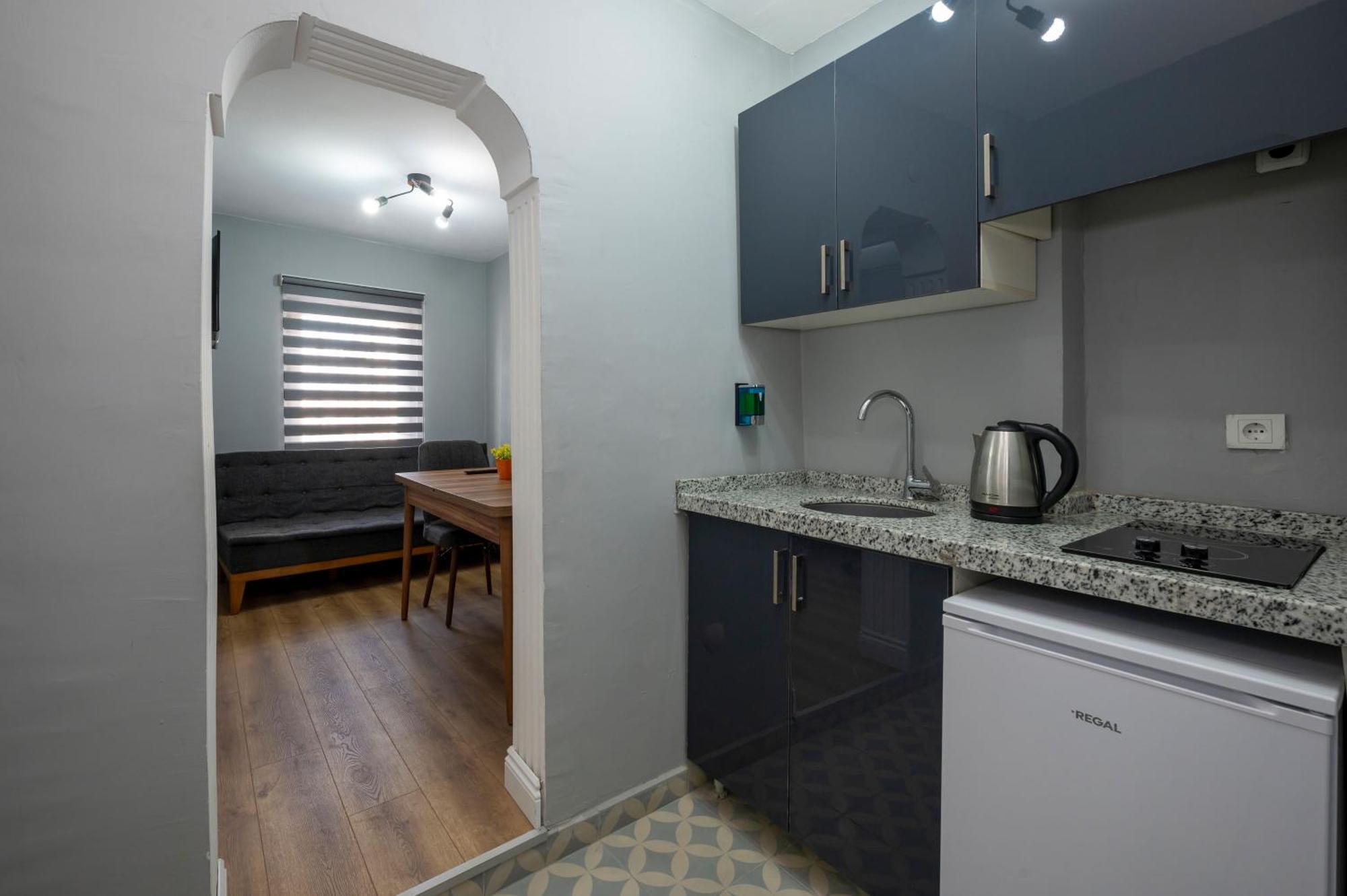Taksim Trend Apart Otel 2*