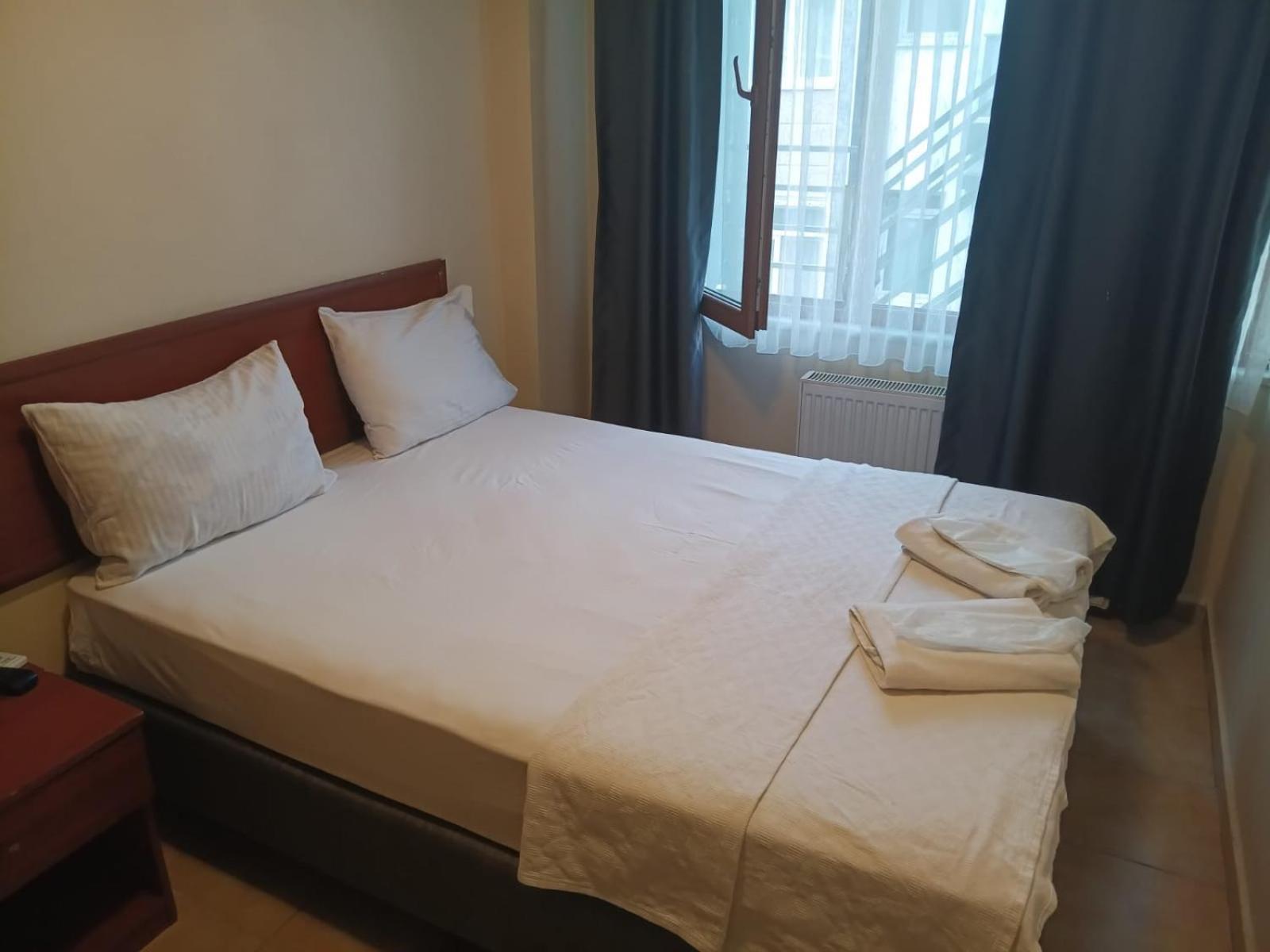 Sah Hotel *