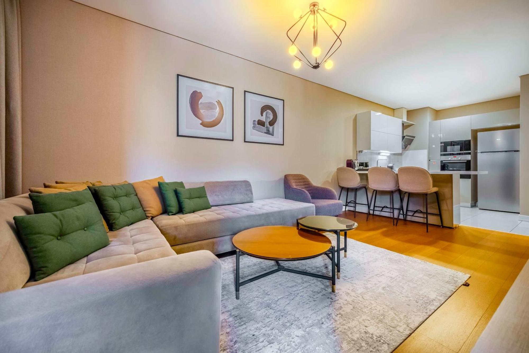 Radisson Residences Vadistanbul Hotel 4*