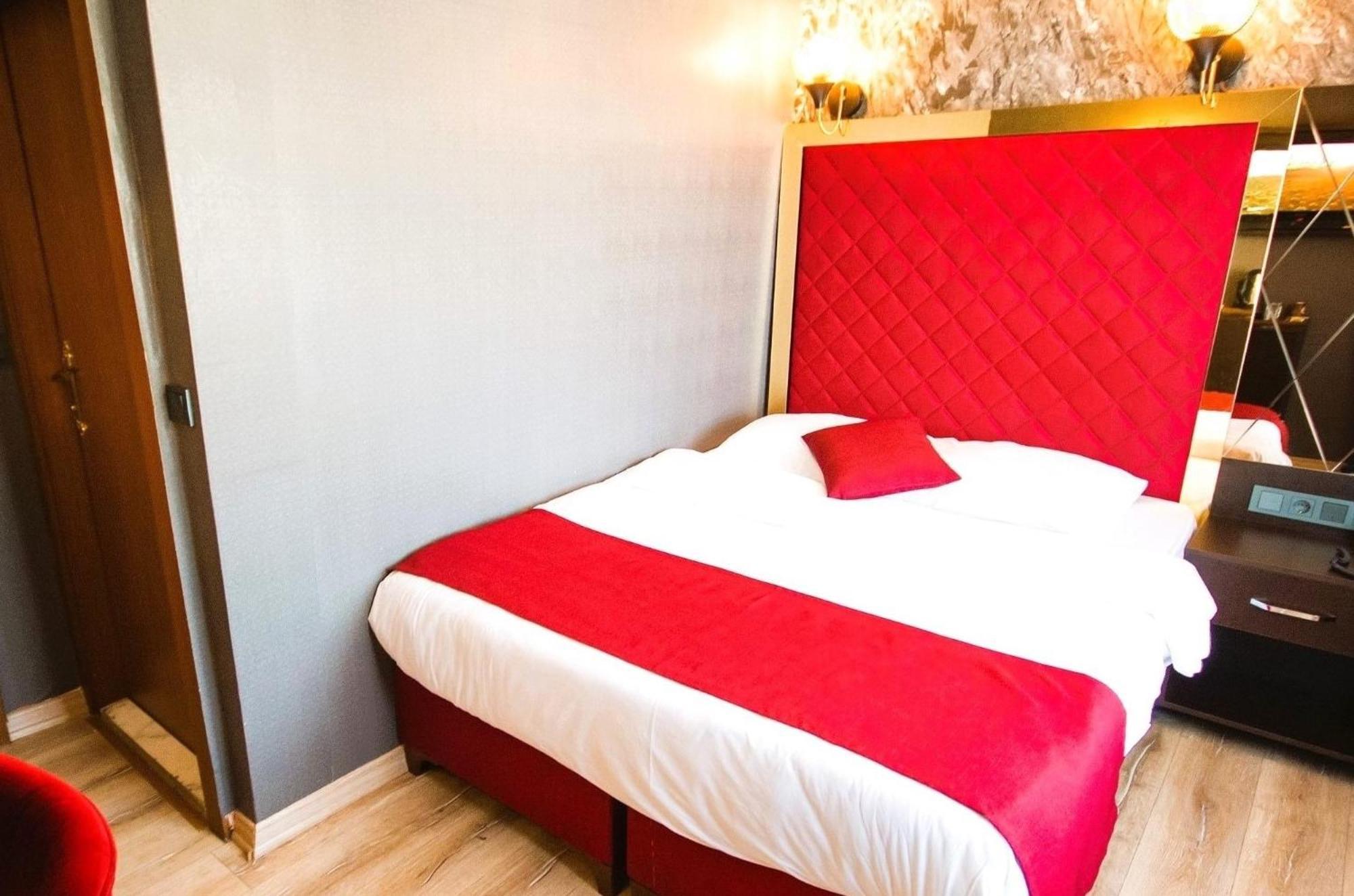 Hotel Kaya Royal Theater Street
