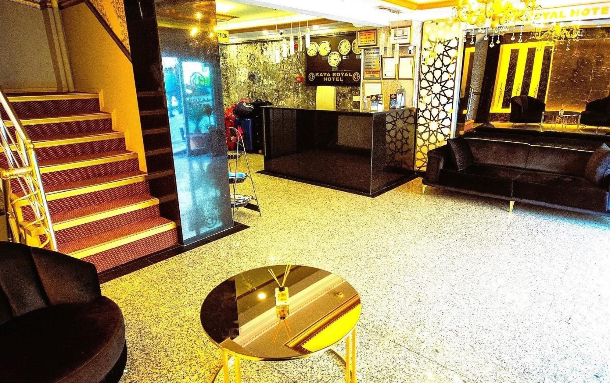 Kaya Royal Theater Street Hotel