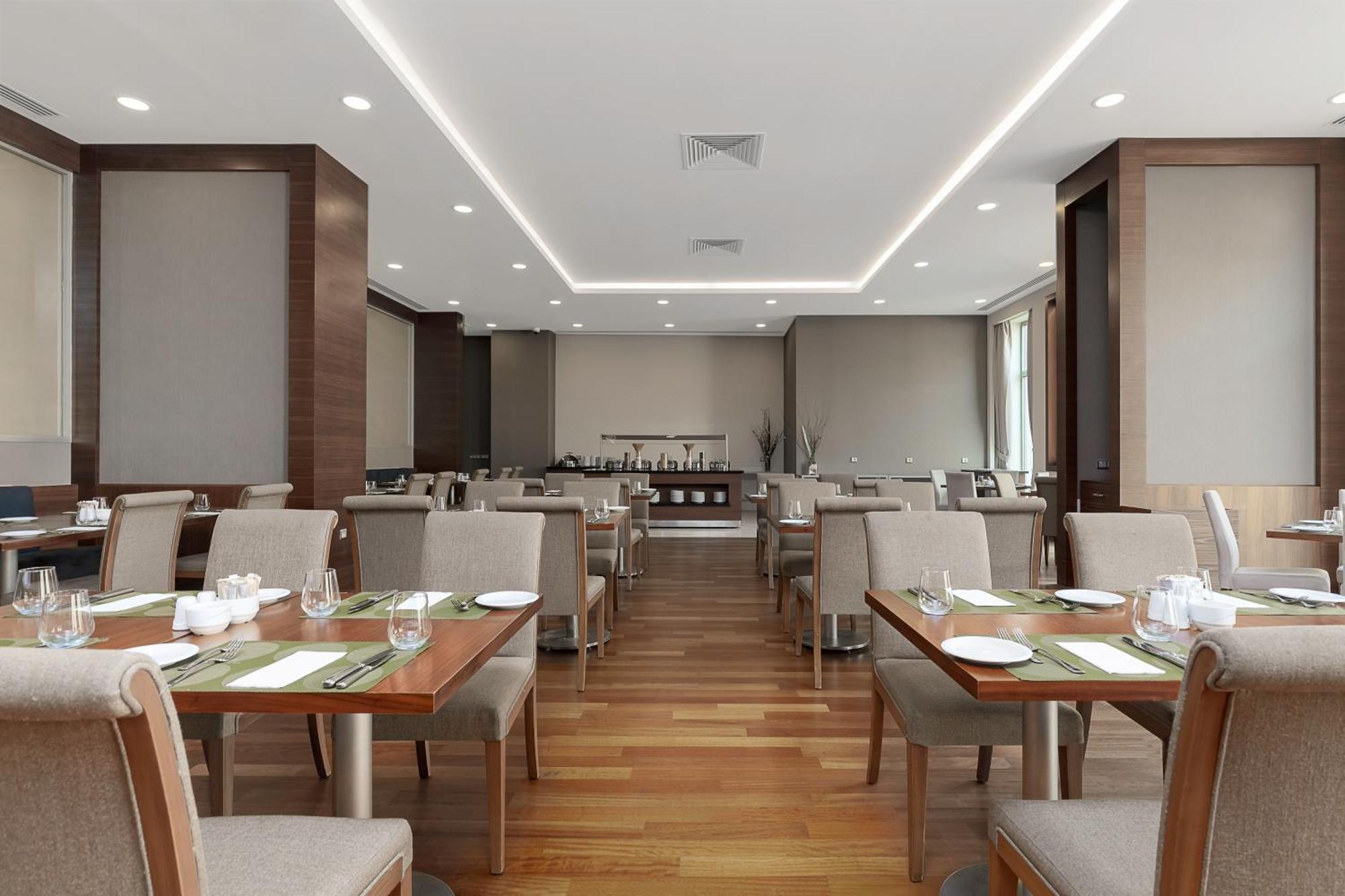 Park Dedeman Bostanci Otel 4*