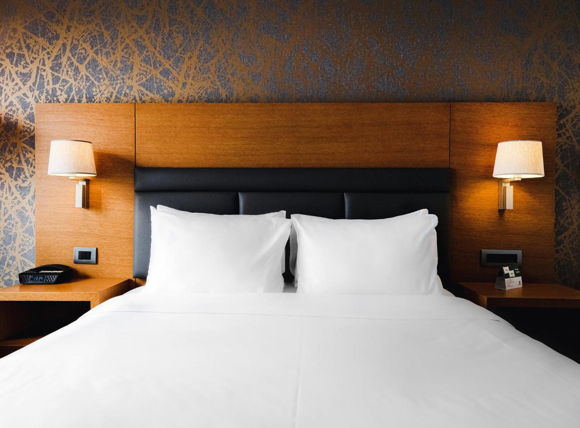 - Tuzla Bay By Ihg Istanbul