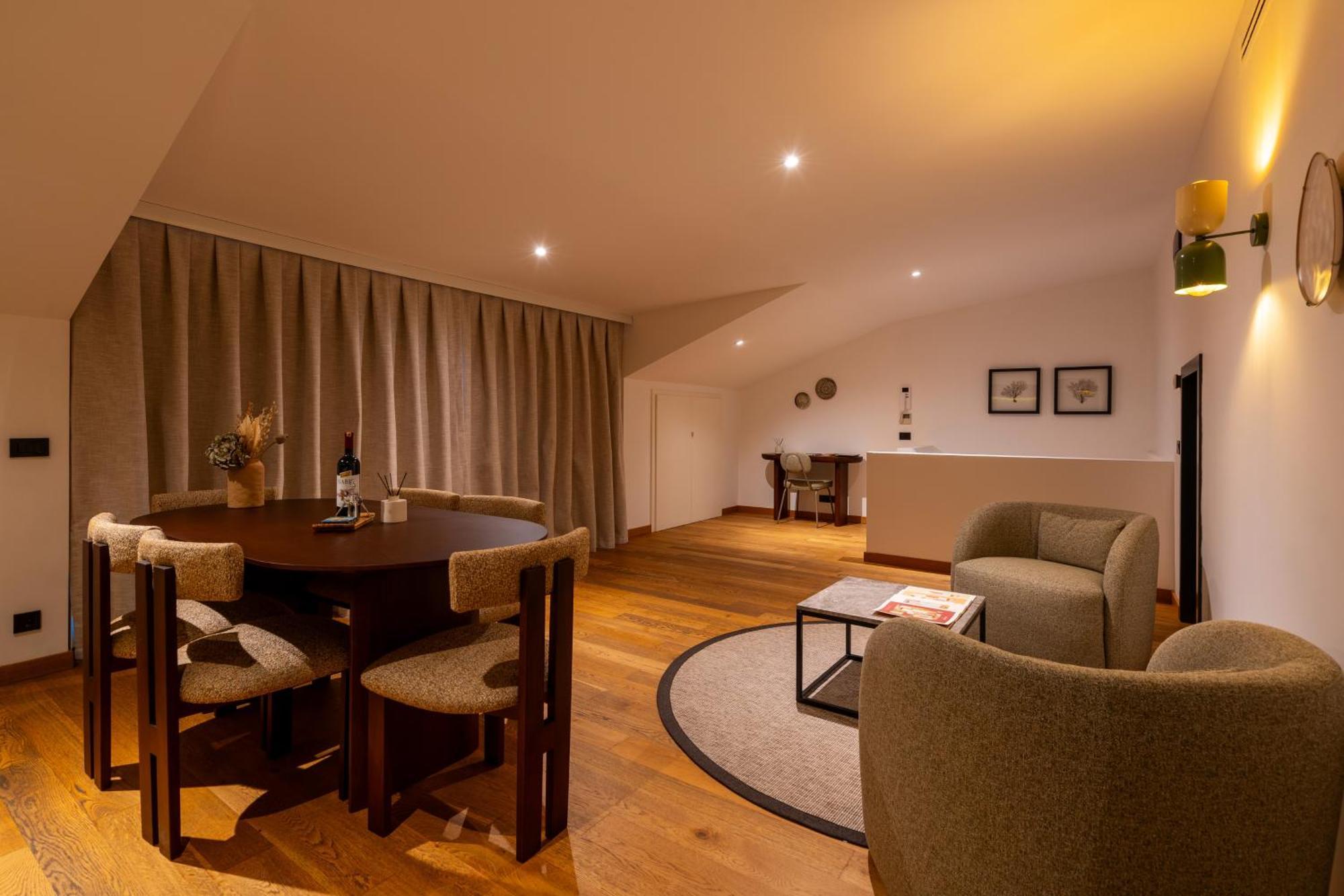Ando Living - Taksim Gumussuyu Townhouse *