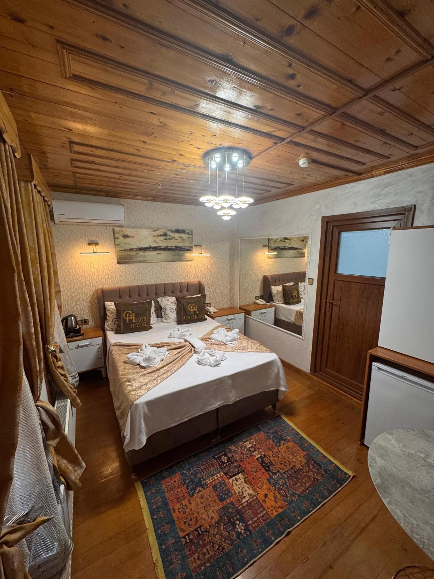 Guer Royal Aparts Hotel