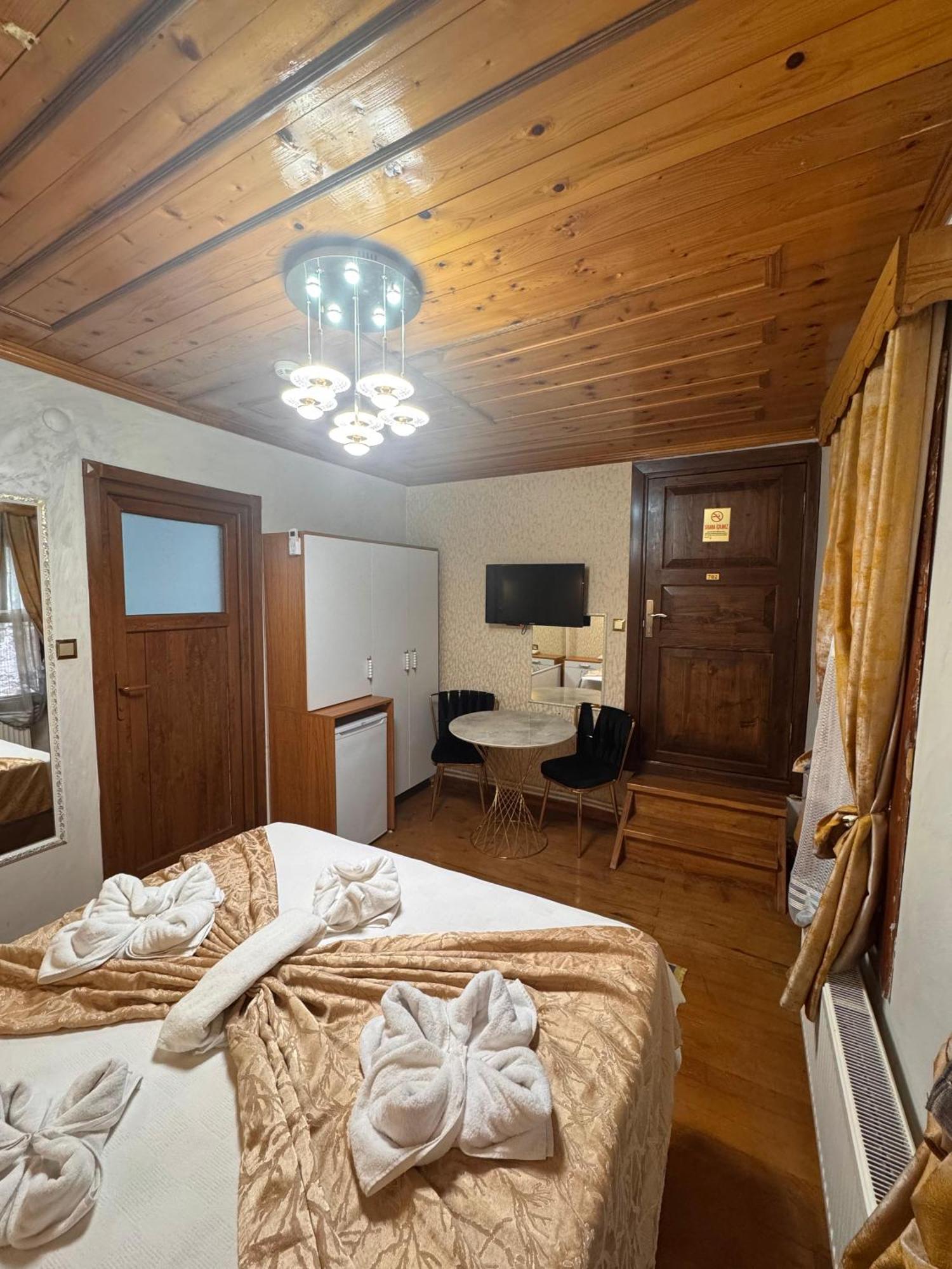 Guer Royal Aparts 3* Istanbul