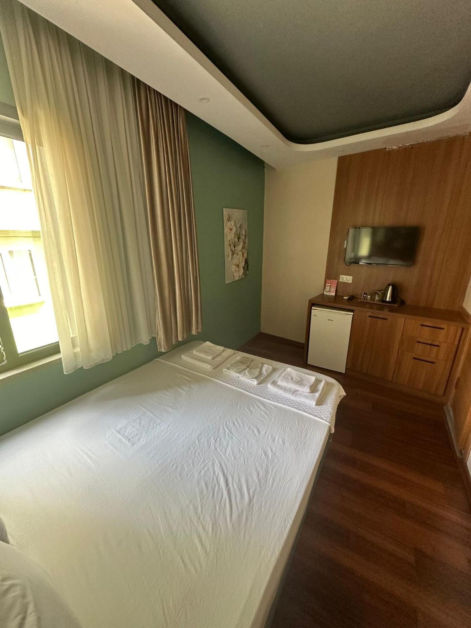 Istanbulites Hotel 3*