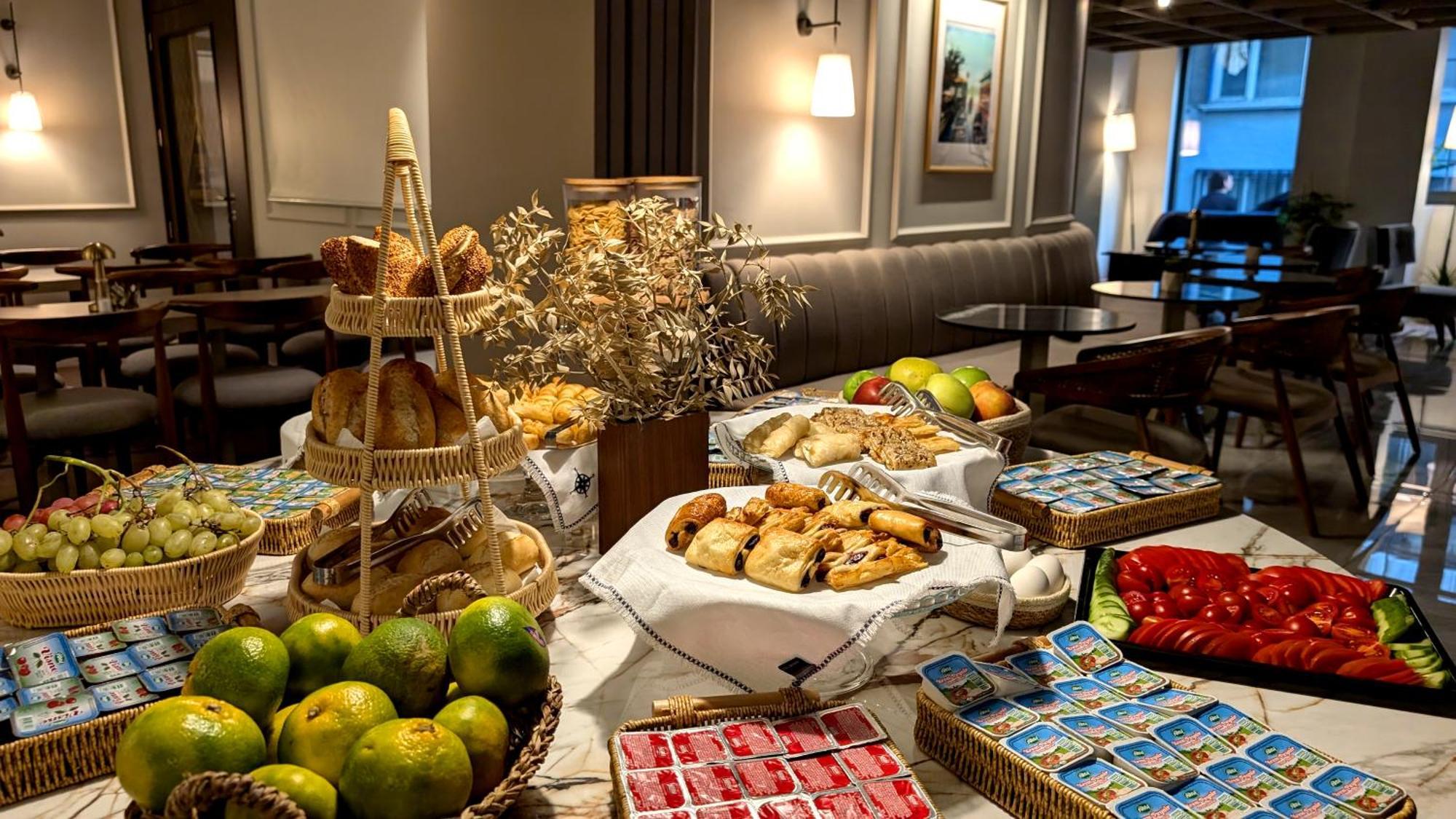 Hotel Noble Pangalti Istanbul