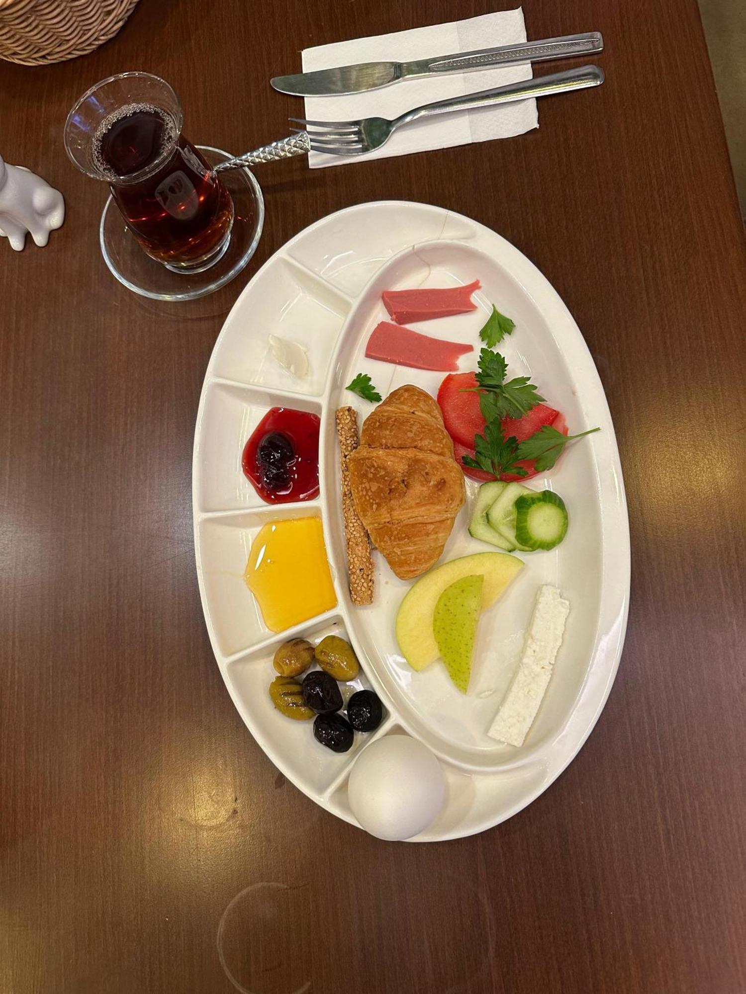 Hotel Taxim Alyon