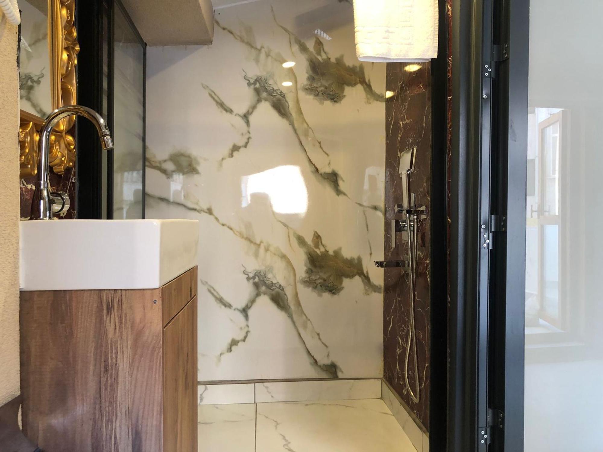 Galata By Rich Bed & Breakfast