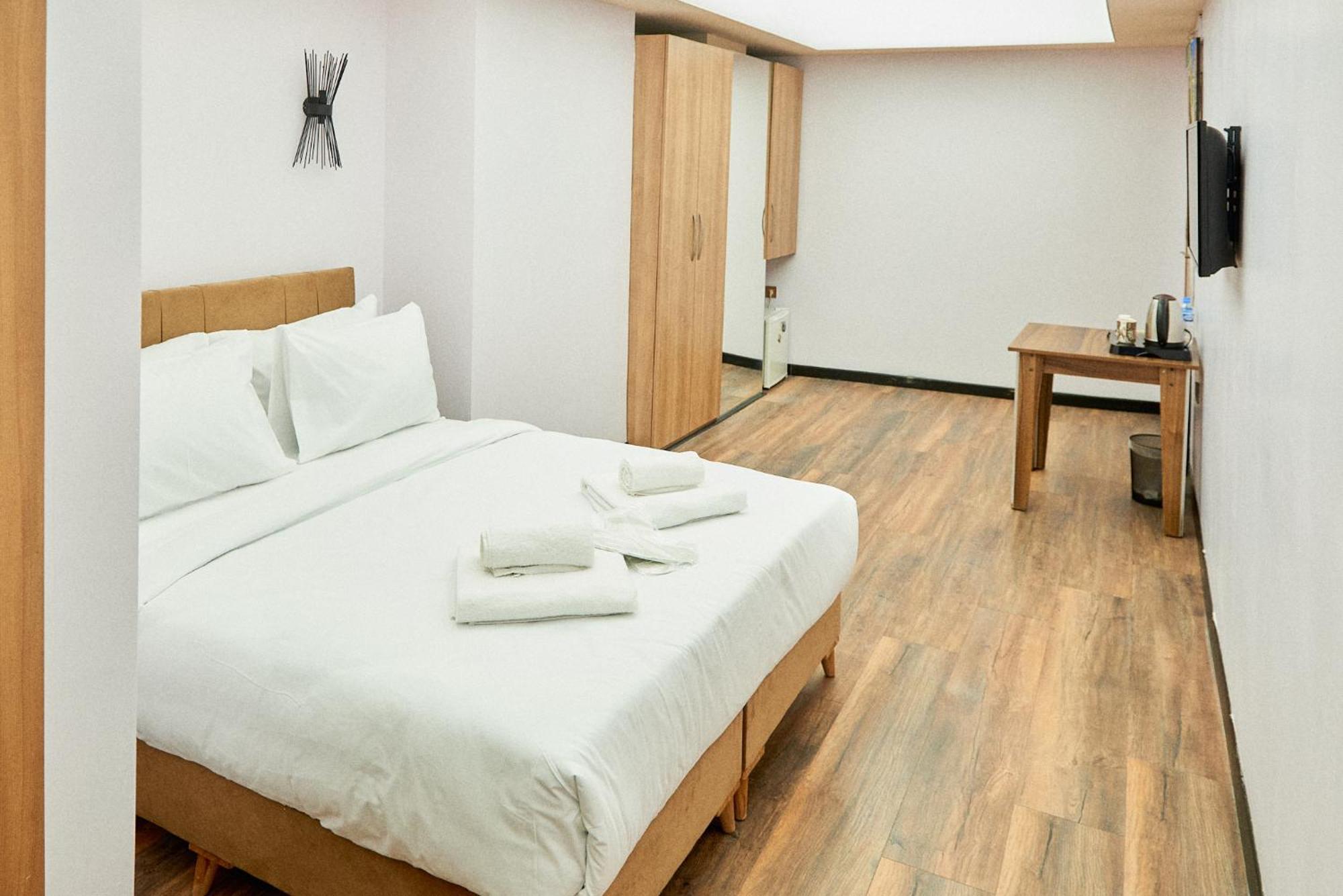 Nuageux House Hotel