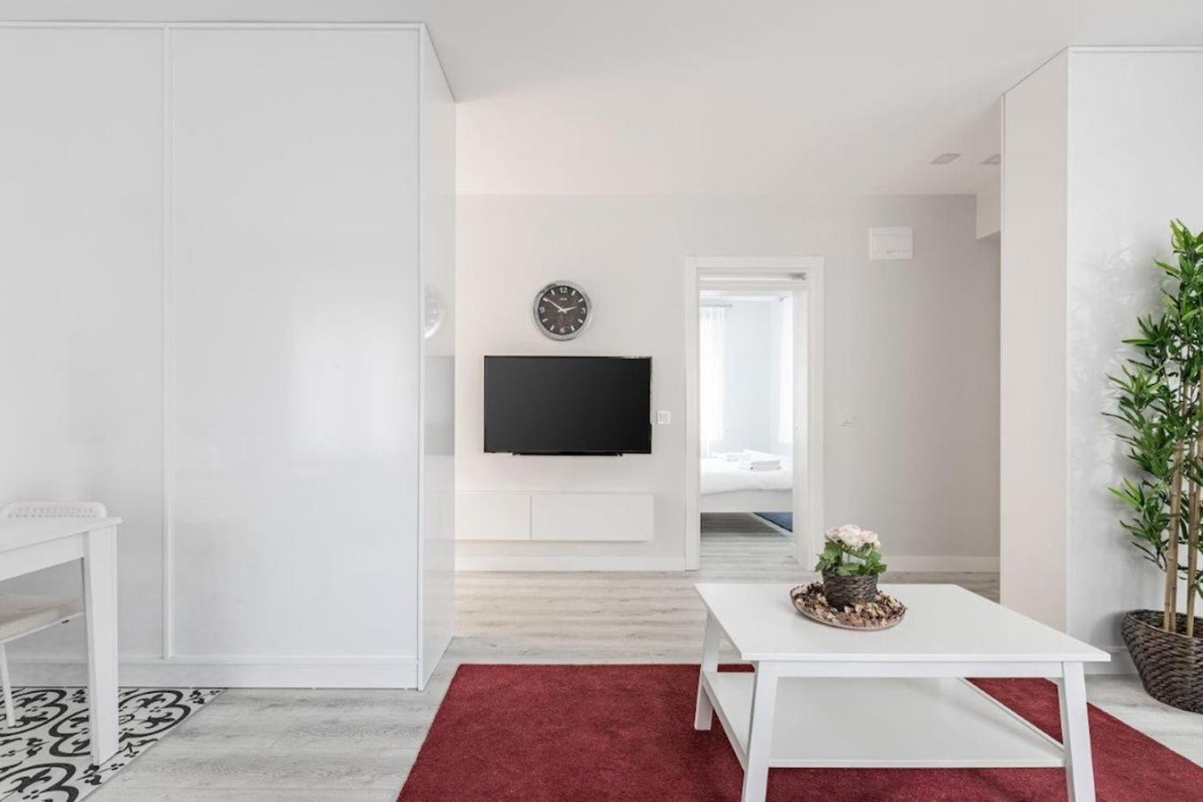 Bright Private Modern 2bd1bath Bebek Gem! #247 Apartment